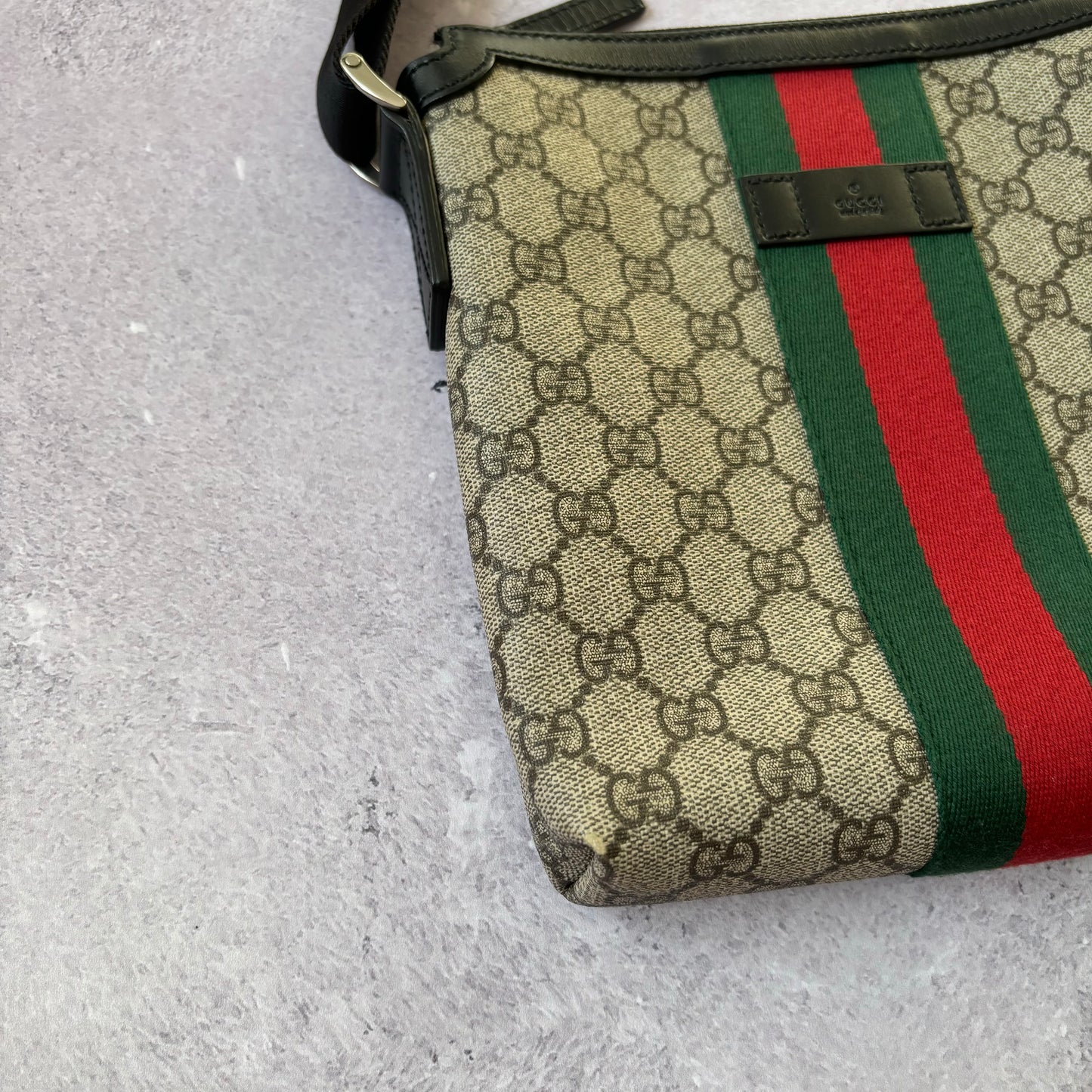 Gucci Messenger Bag