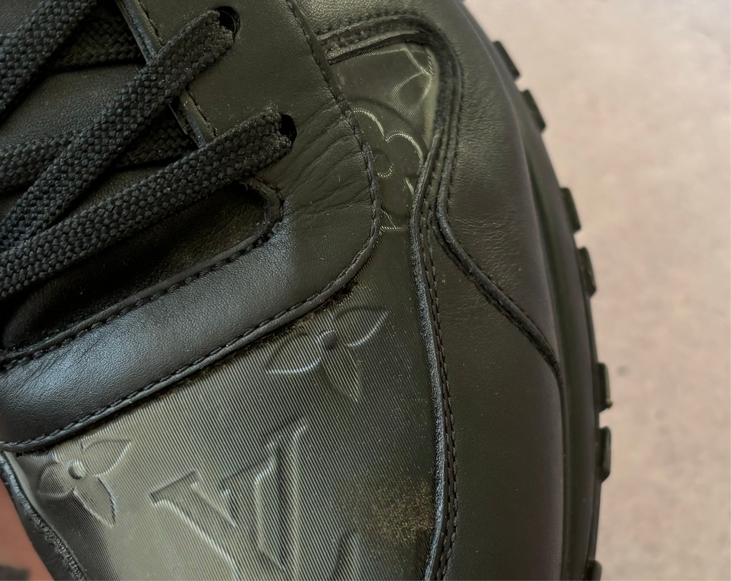 Louis Vuitton Runaway Trainers - Fits UK 10.5