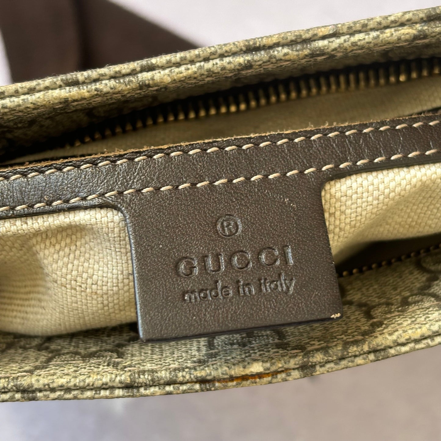 Gucci Messenger Bag