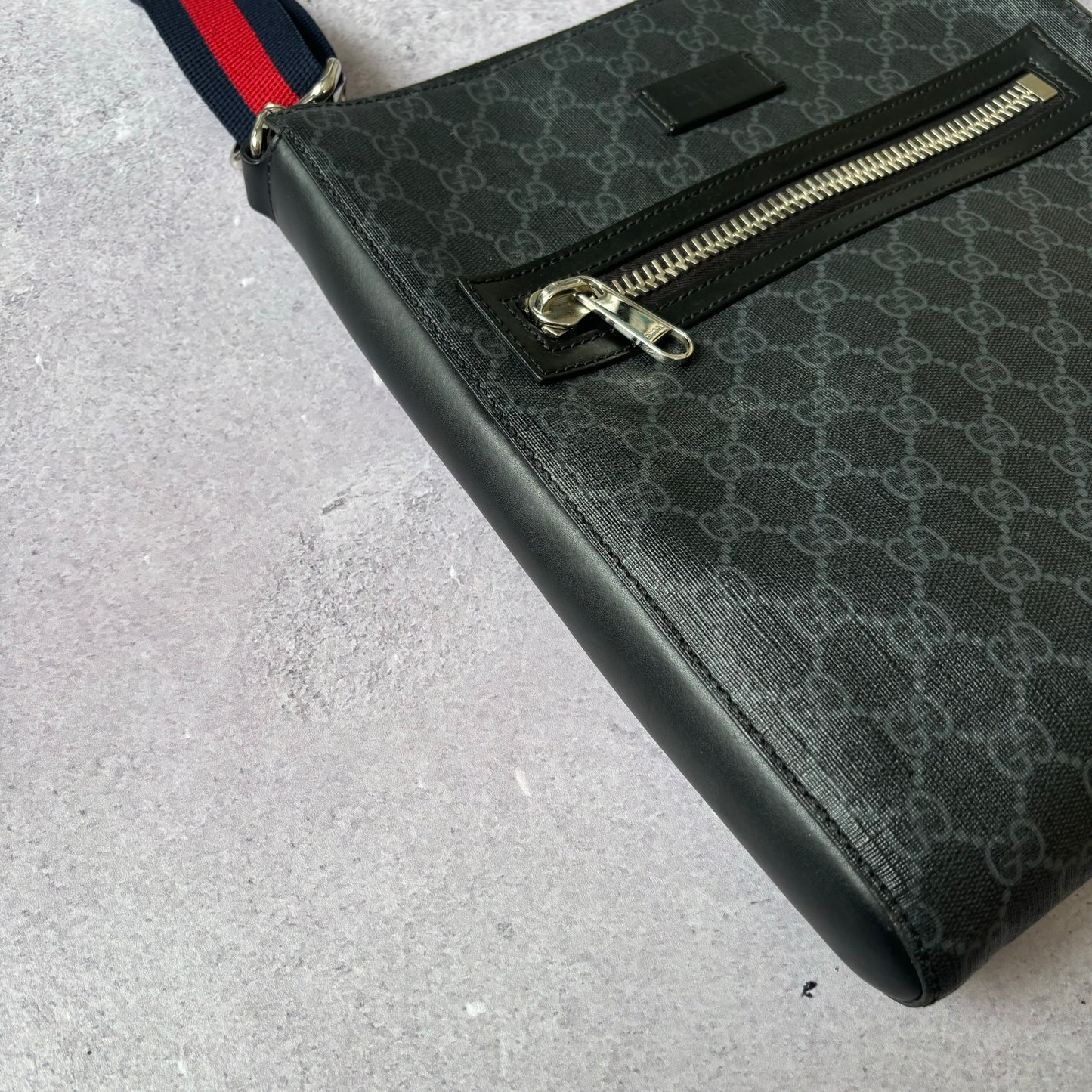 Gucci Messenger Bag