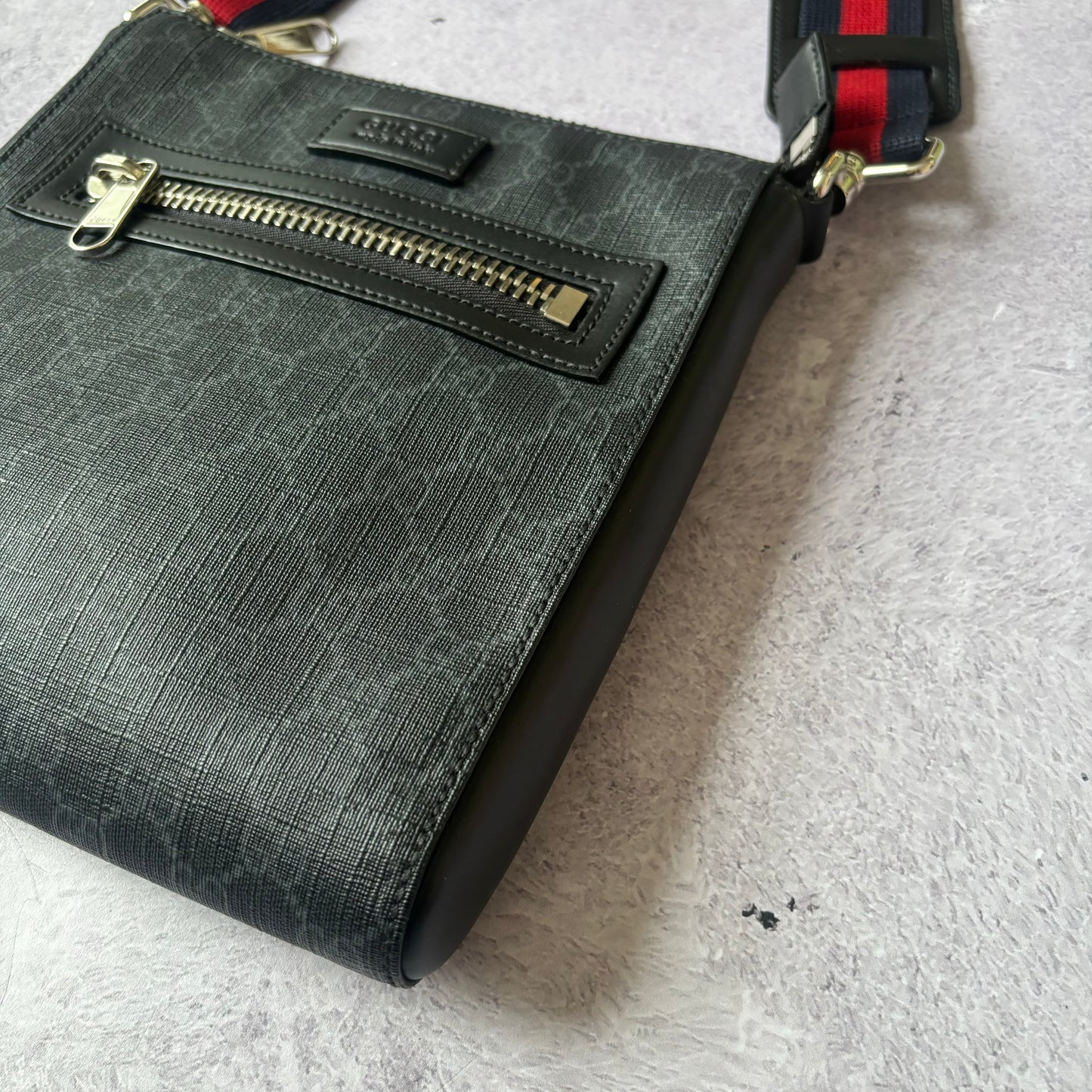 Gucci Messenger Bag