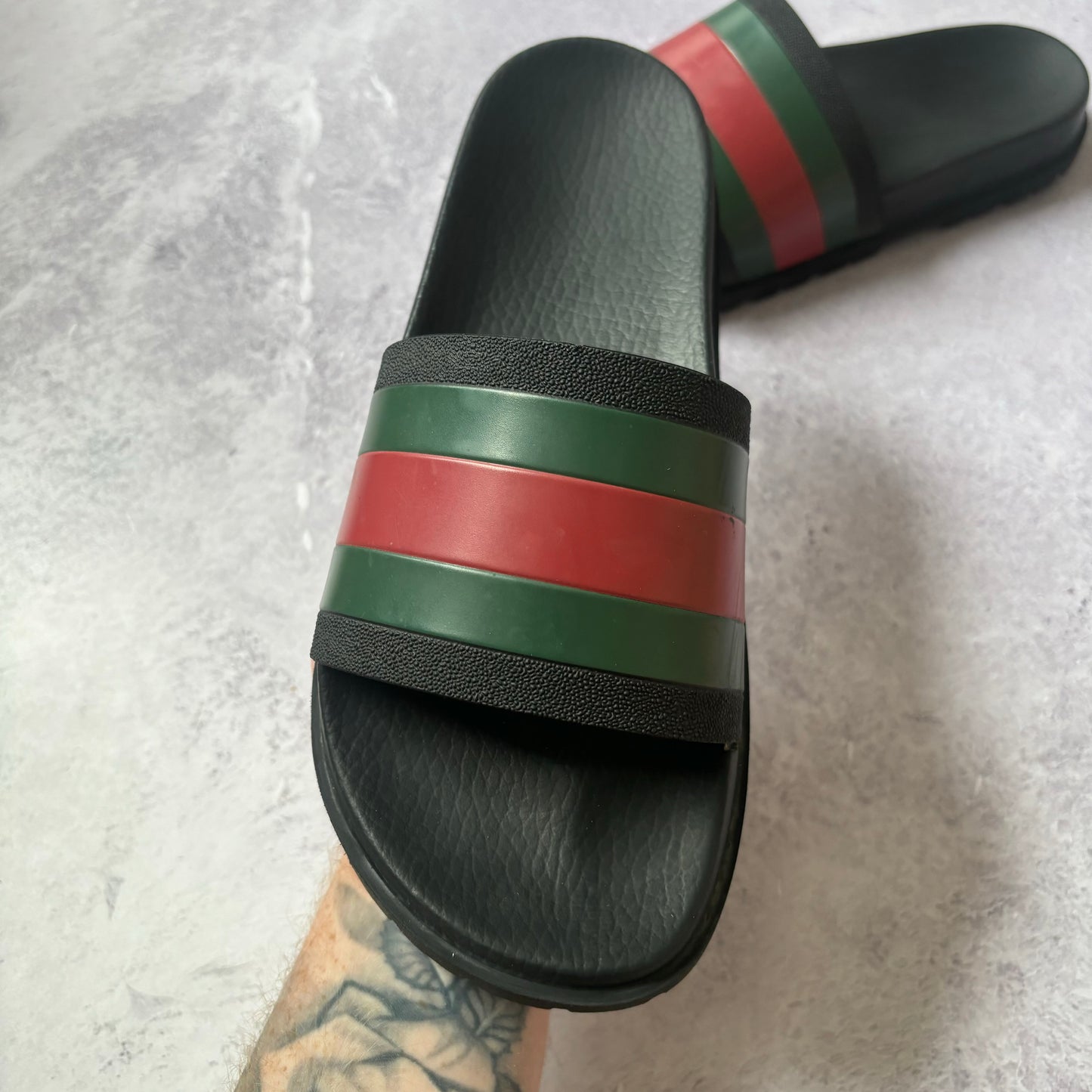 Gucci Sliders - UK 9