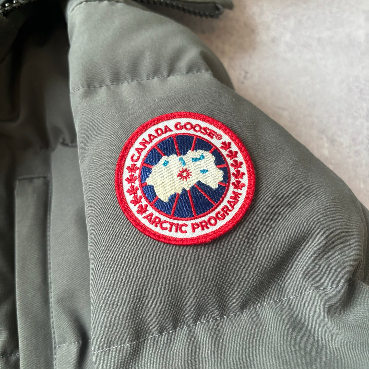 Canada Goose Carson Parka Jacket - Medium