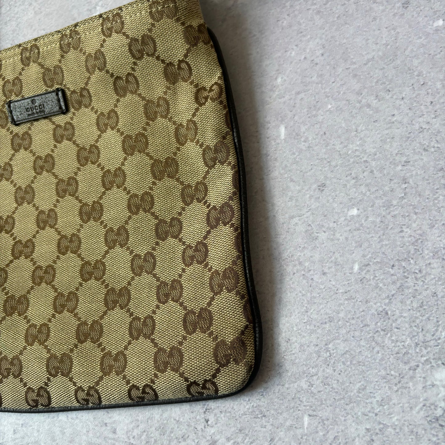 Gucci Messenger Bag