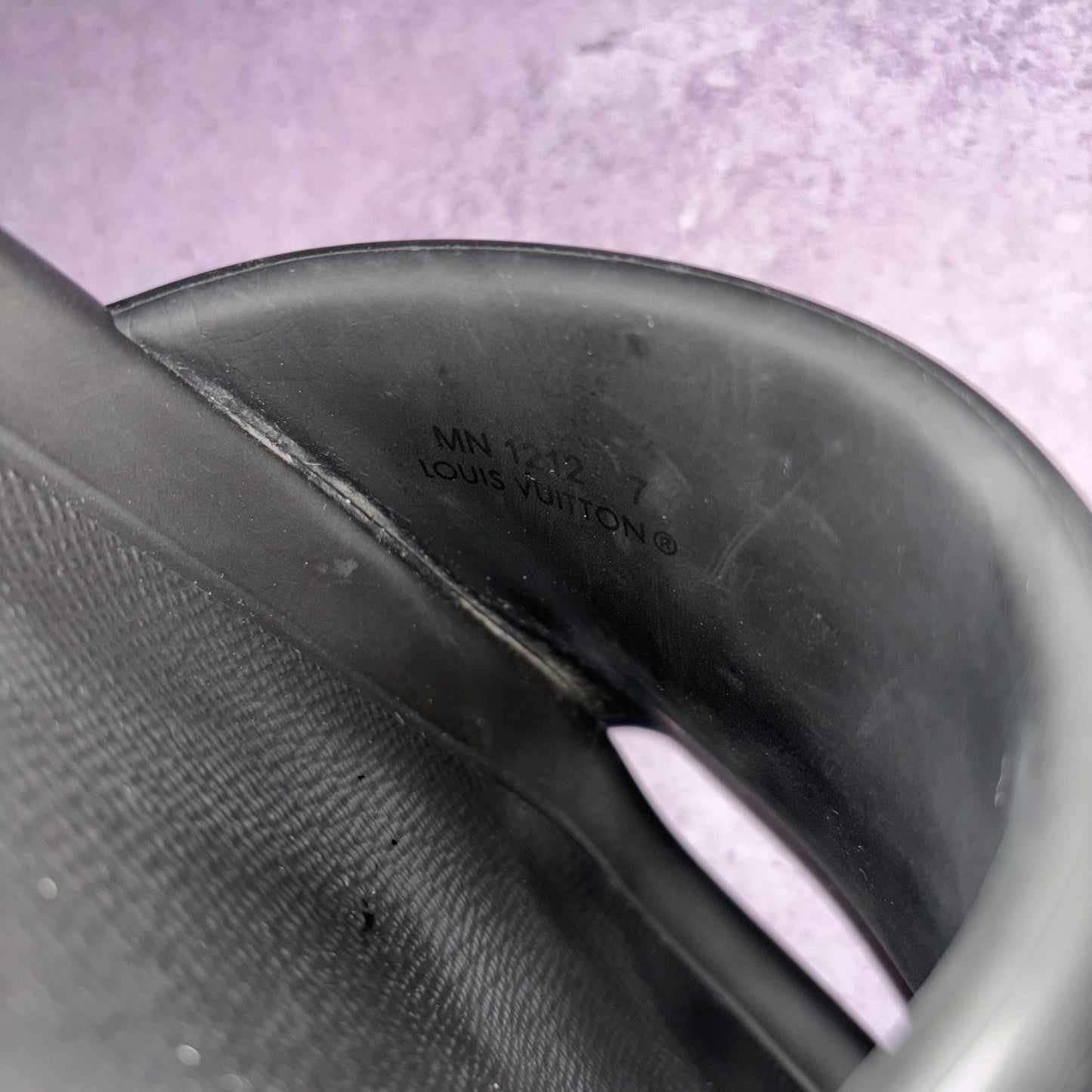 Louis Vuitton Sliders - UK 8