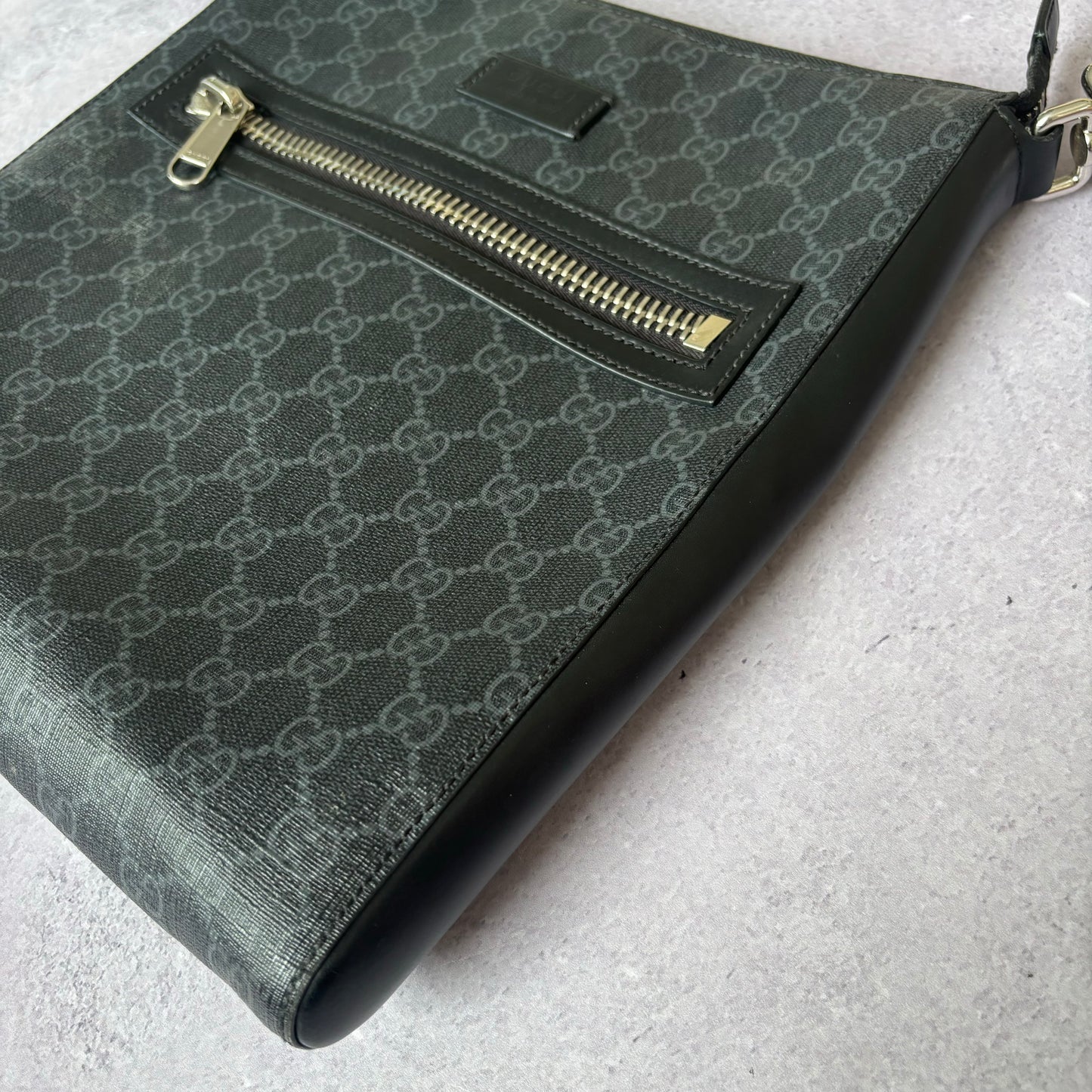 Gucci Messenger Bag