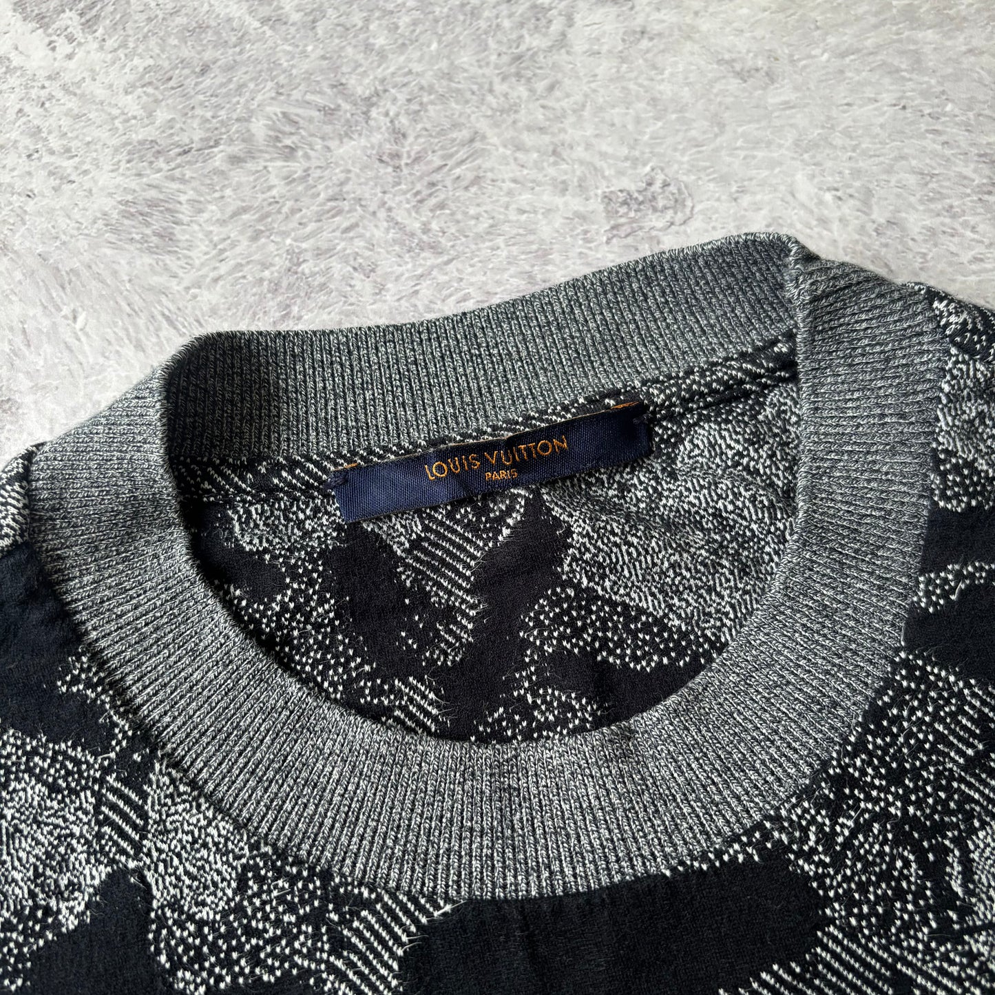 Louis Vuitton T-Shirt - Small