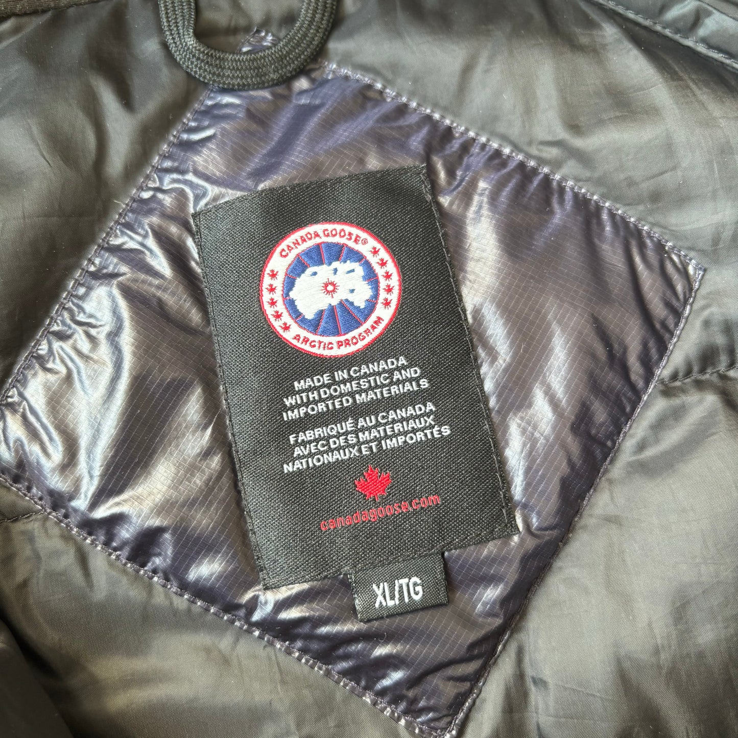 Canada Goose Hybridge Jacket - Fits Large/XL