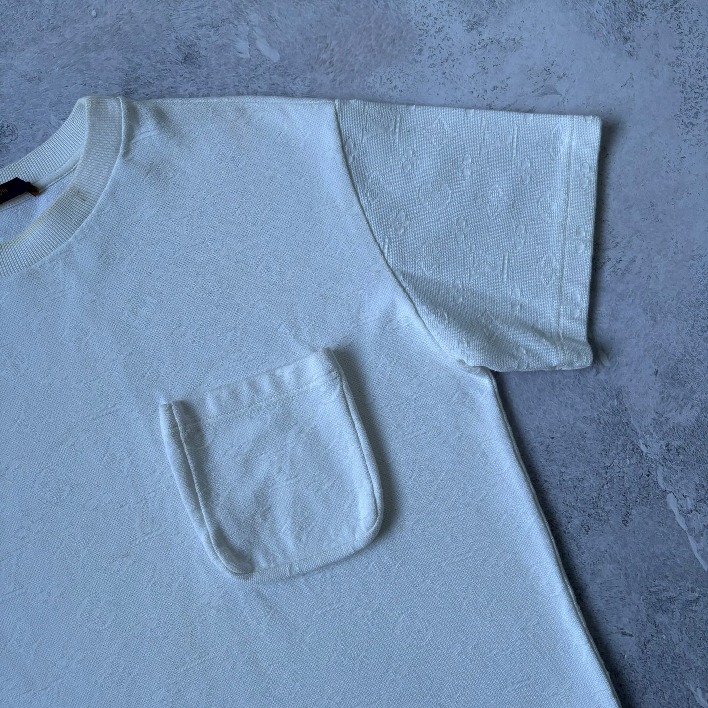 Louis Vuitton Monogram T-Shirt - Small