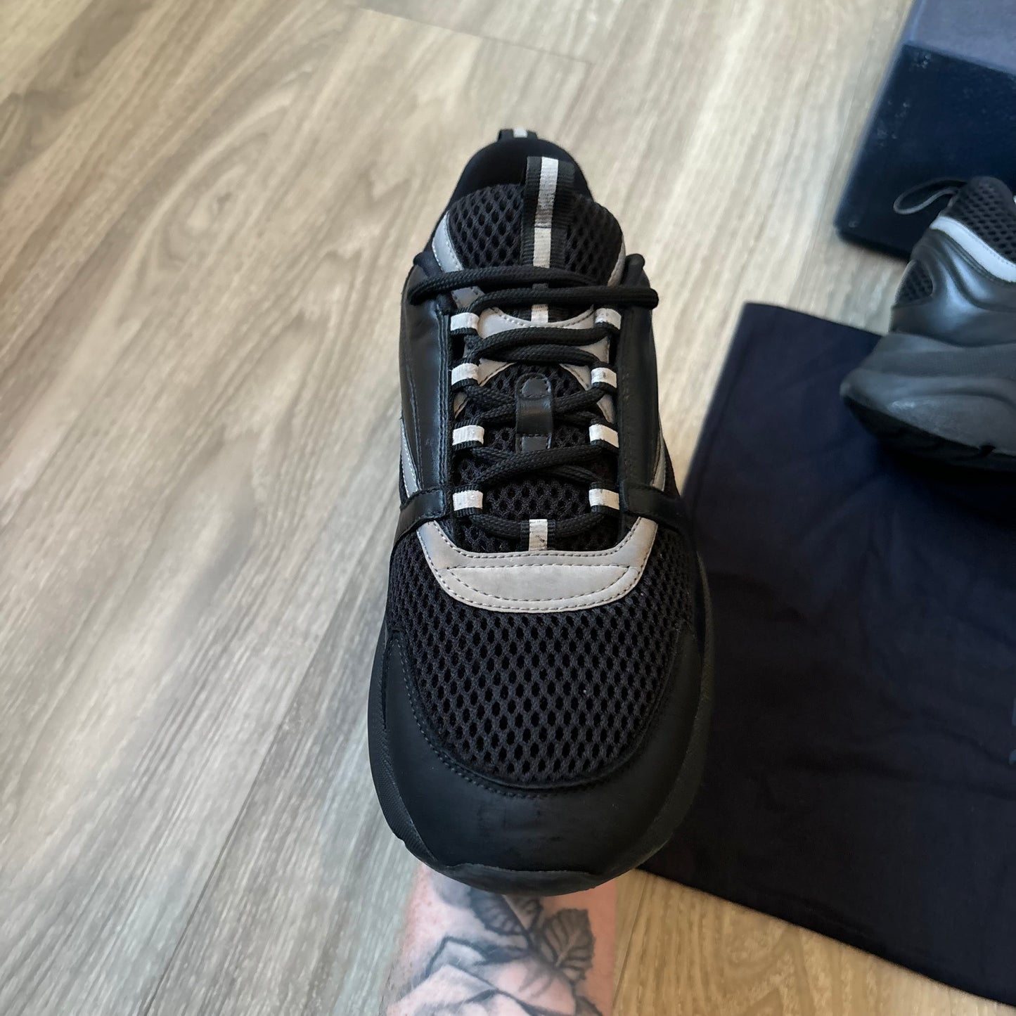 Dior B22 Trainers UK 9.5