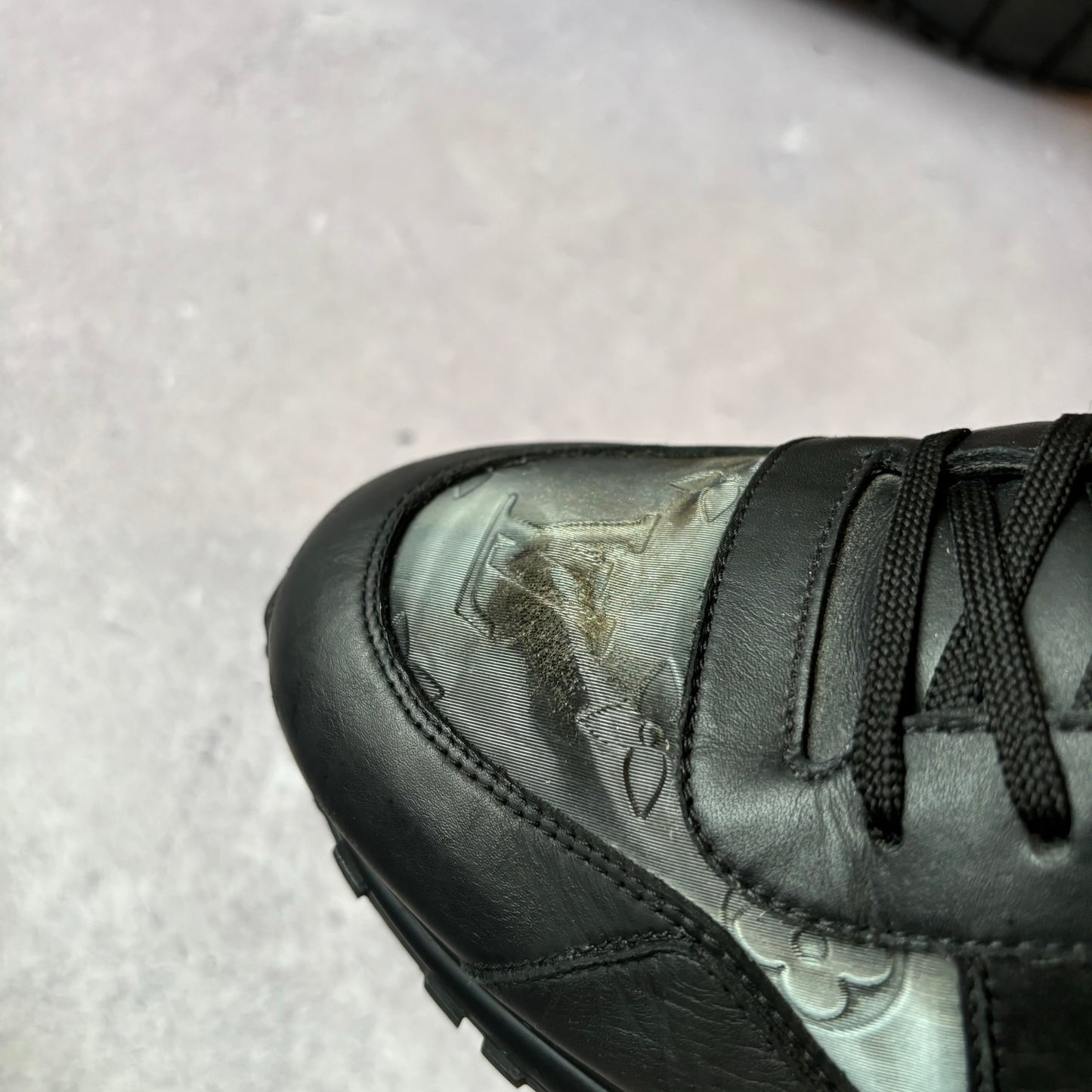 Louis Vuitton Runaway Trainers - Fits UK 10/10.5
