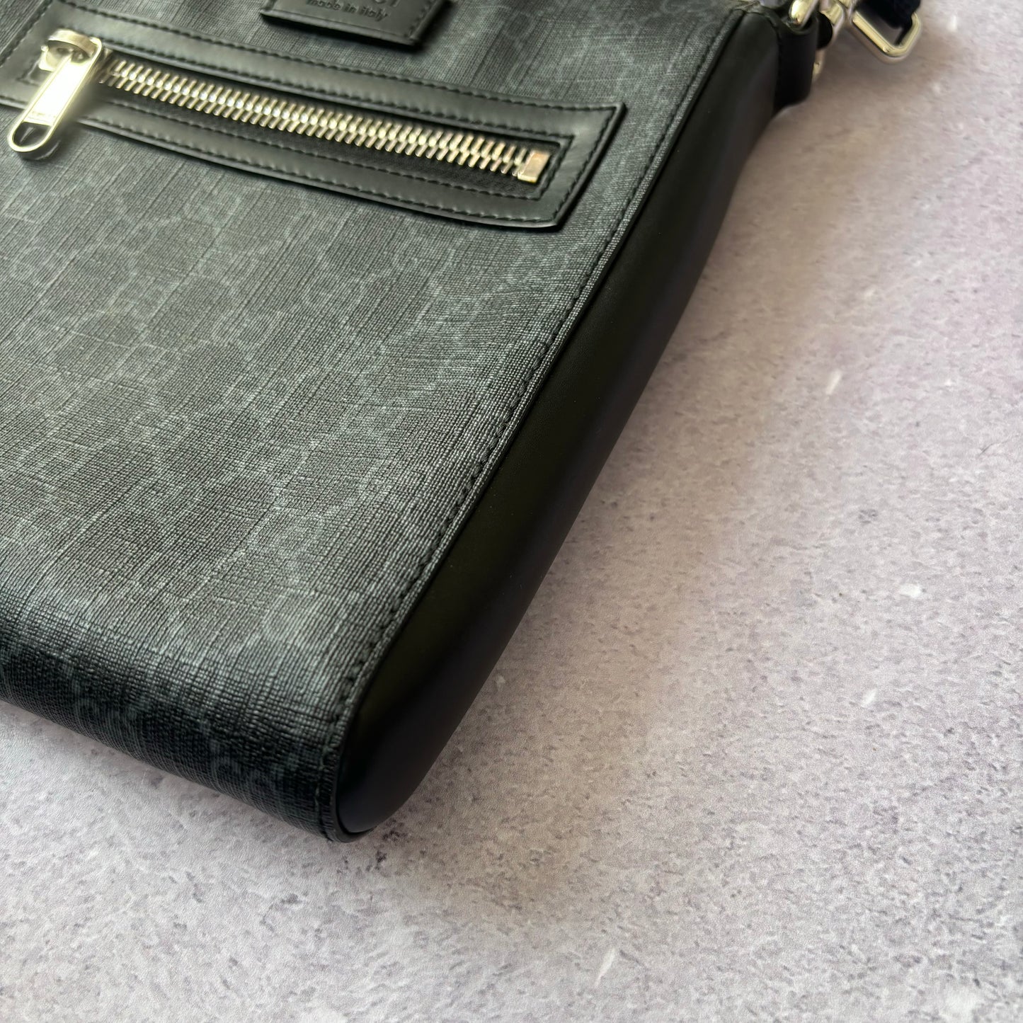Gucci Messenger Bag