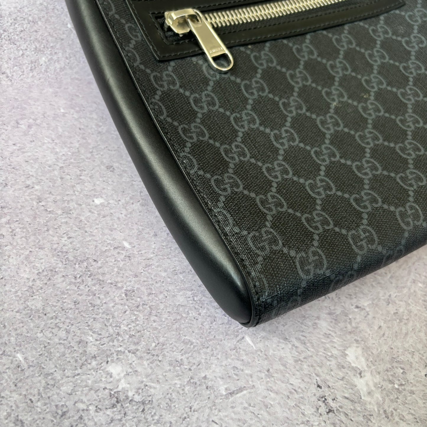 Gucci Messenger Bag