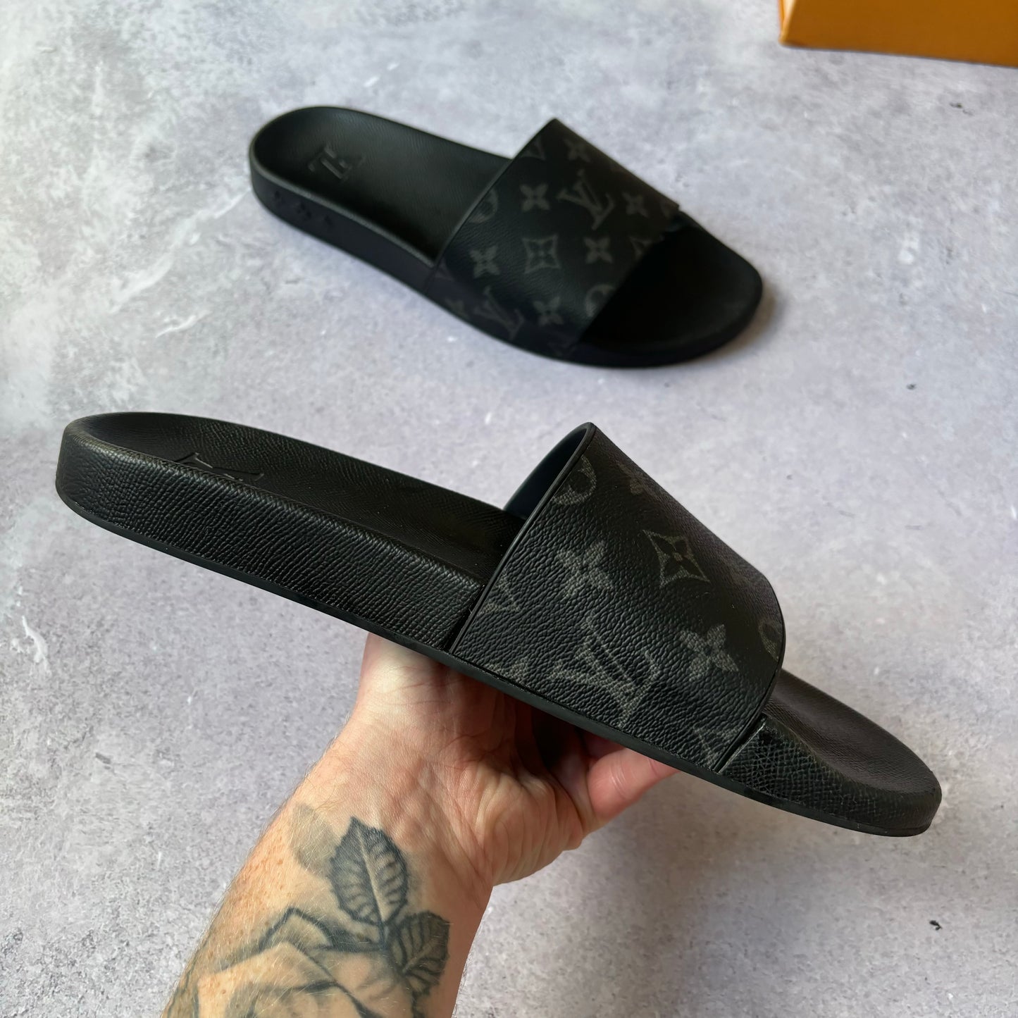 Louis Vuitton Waterfront Mule Sliders - UK 10.5