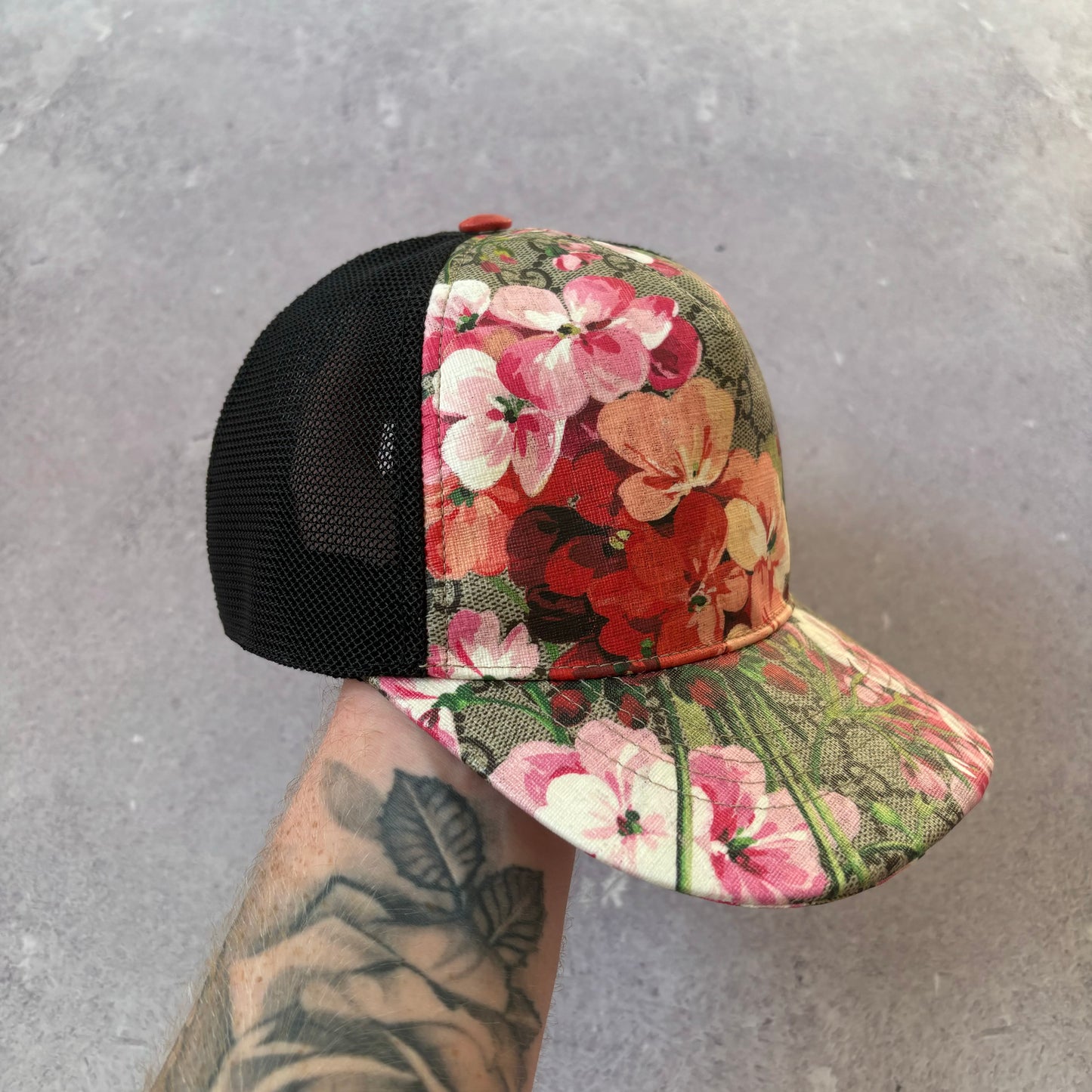 Gucci Cap - XS