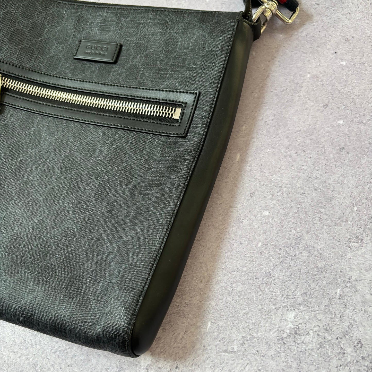 Gucci Messenger Bag