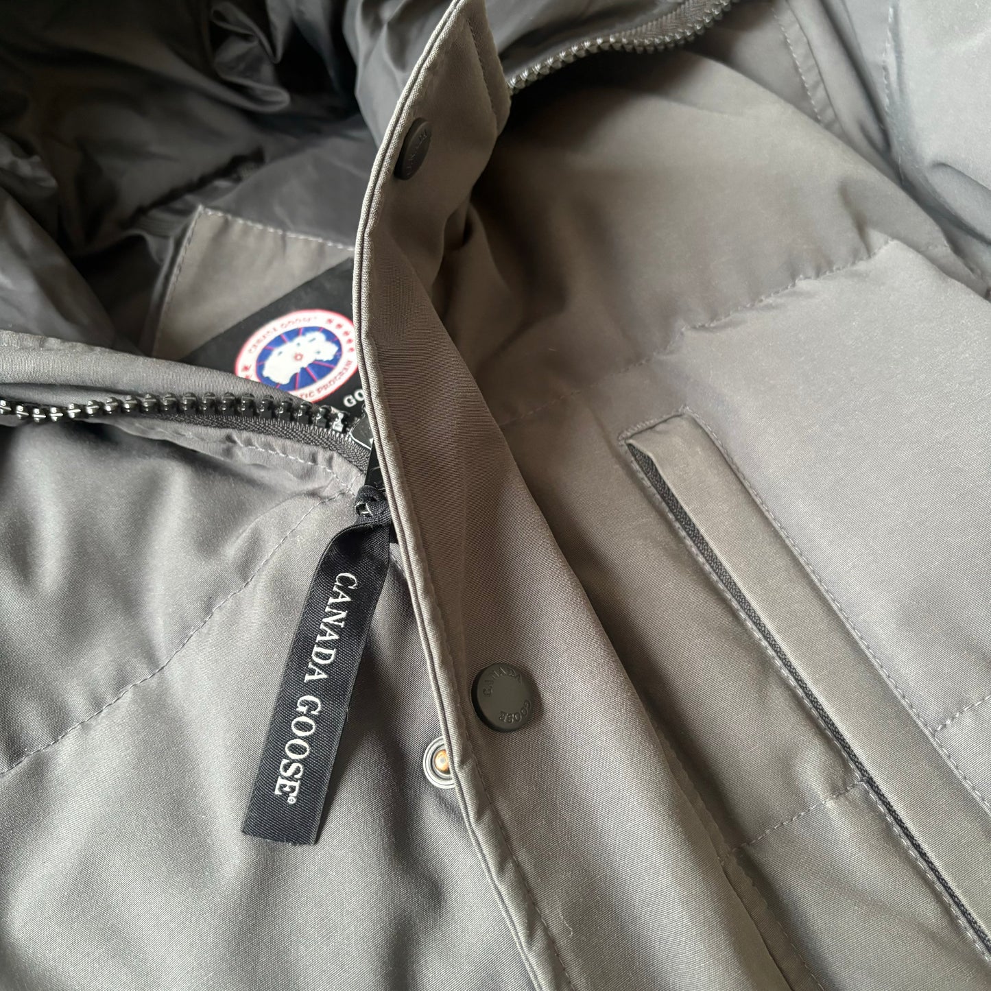 Canada Goose Carson Parka Jacket - Medium
