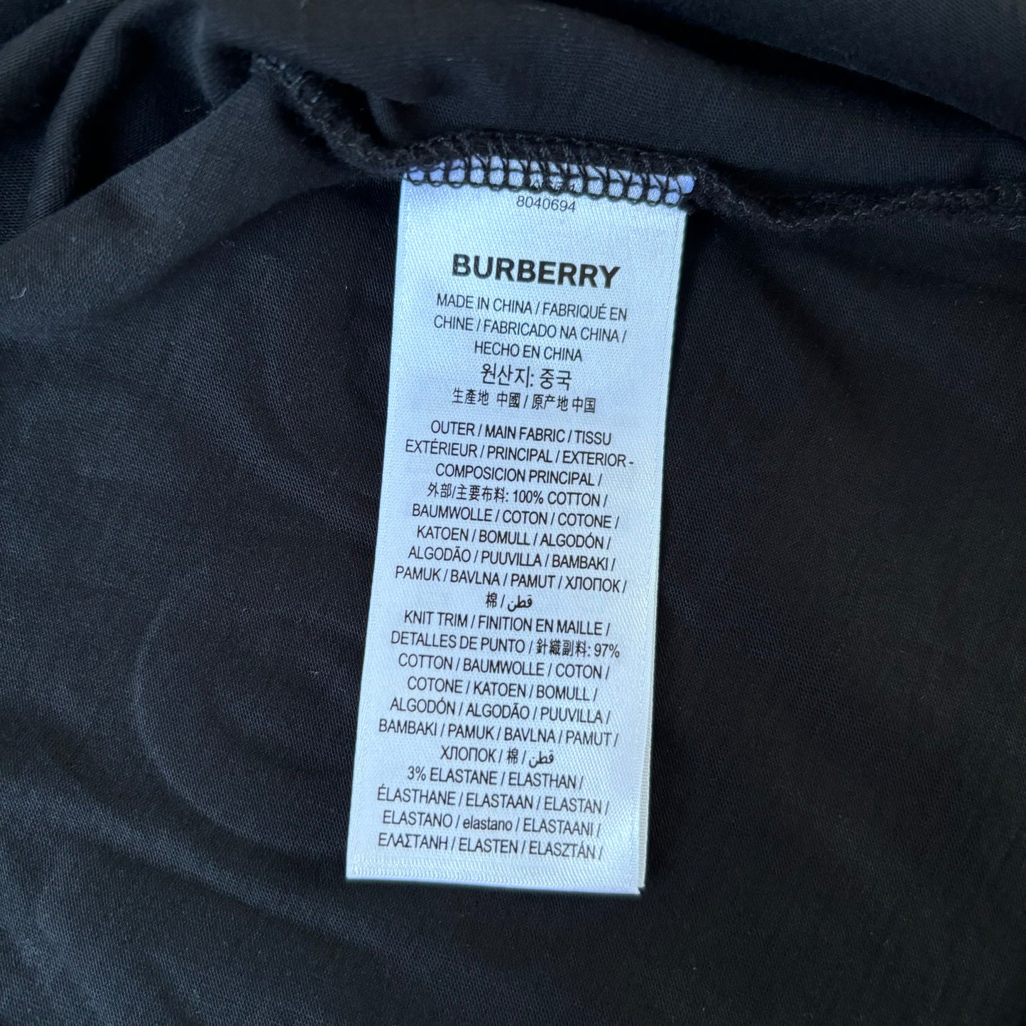 Burberry T-Shirt - Medium