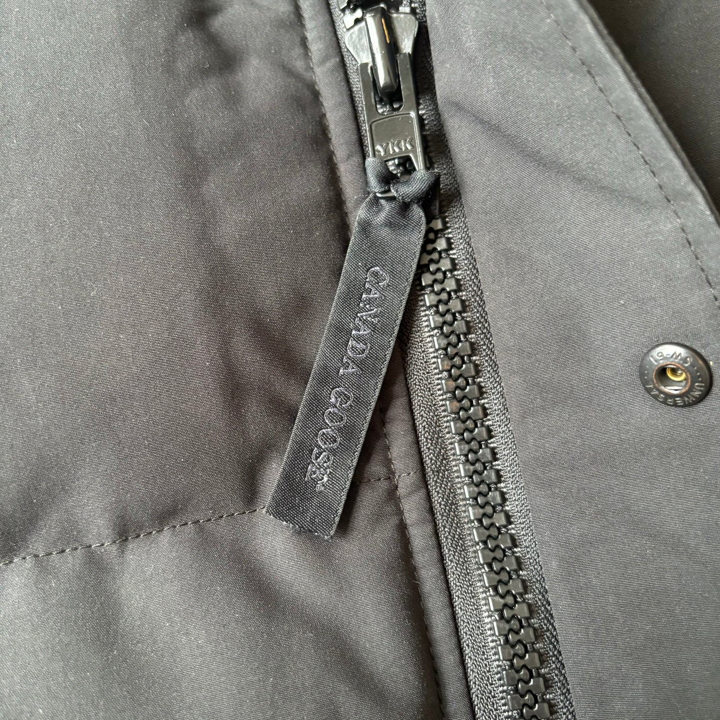 Canada Goose Wyndham Parka Jacket - Small
