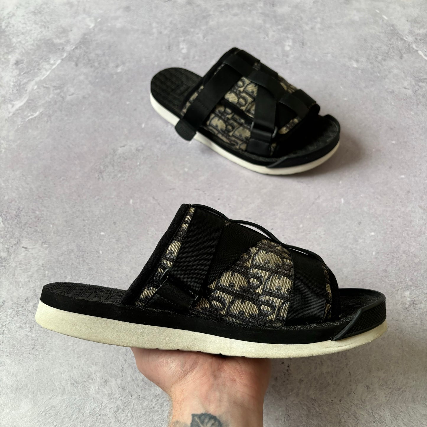 Dior Alpha Sliders - UK 7