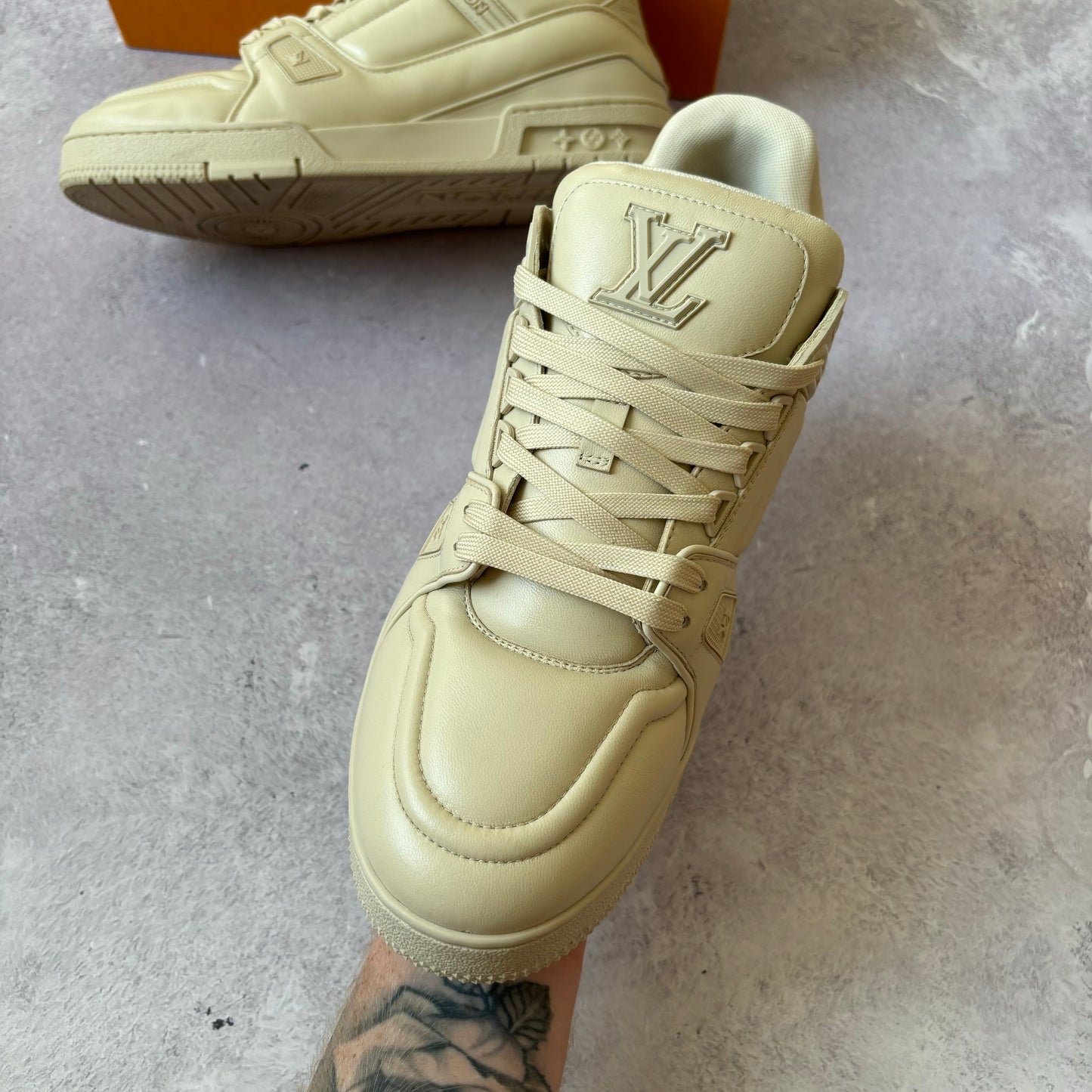 Louis Vuitton Trainers - Fits UK 9