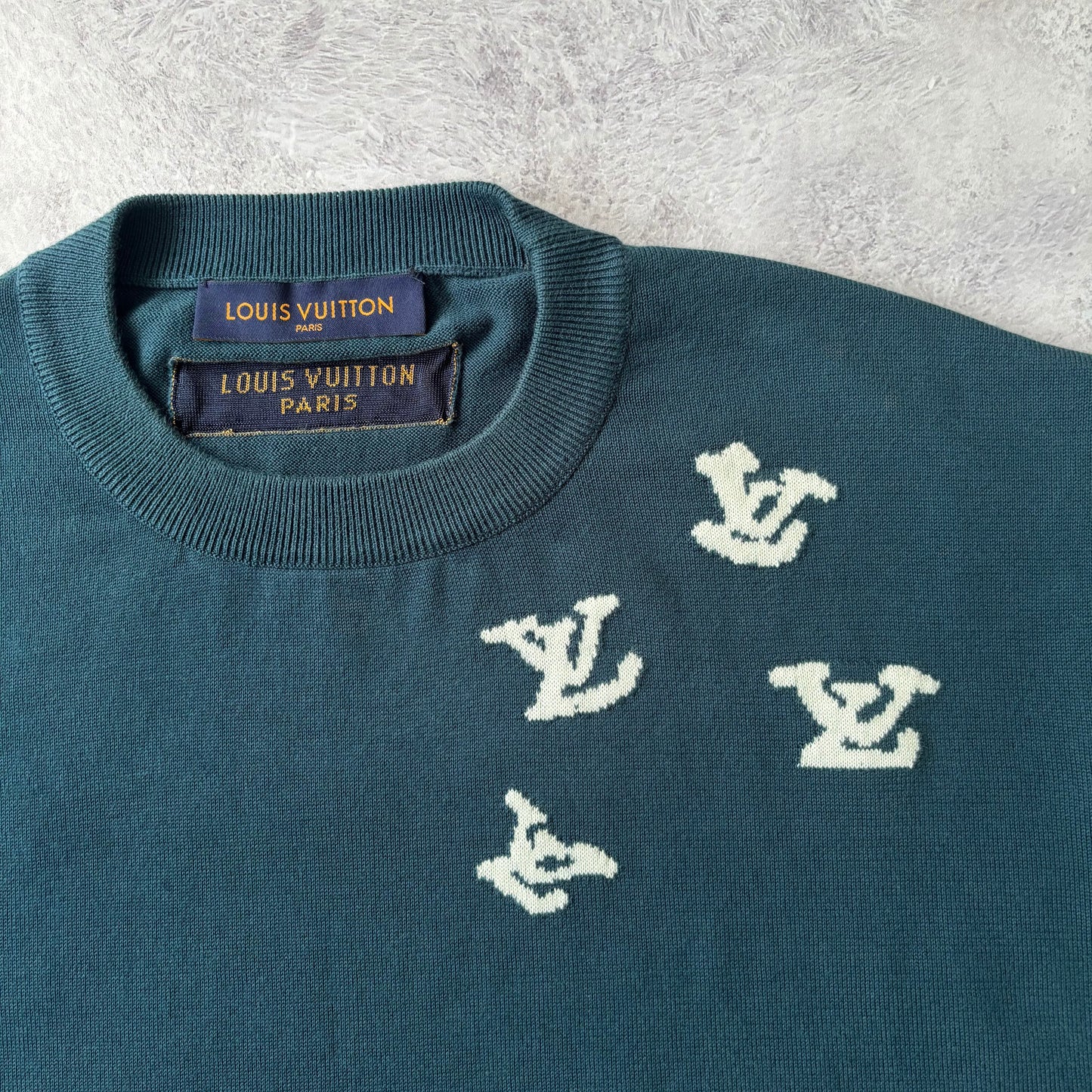 Louis Vuitton T-Shirt - Large