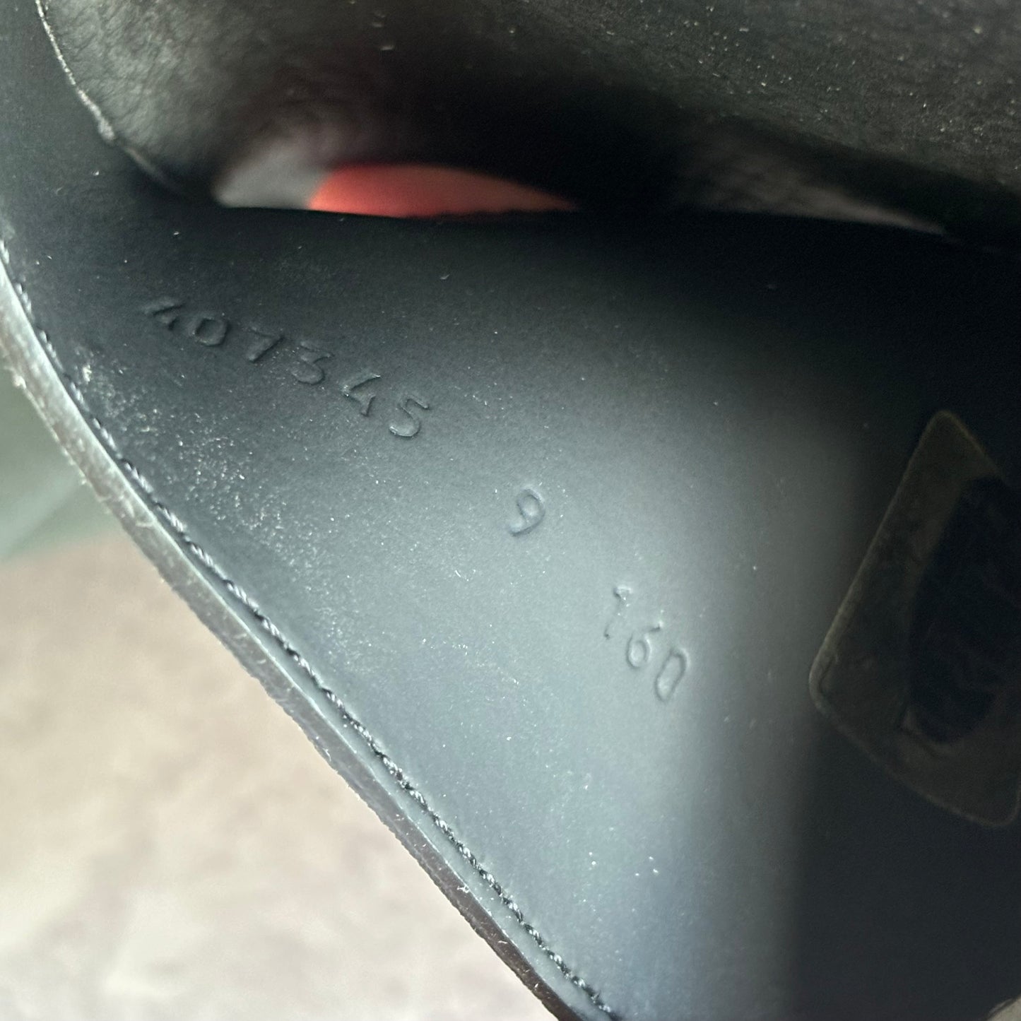 Gucci Sliders - UK 9