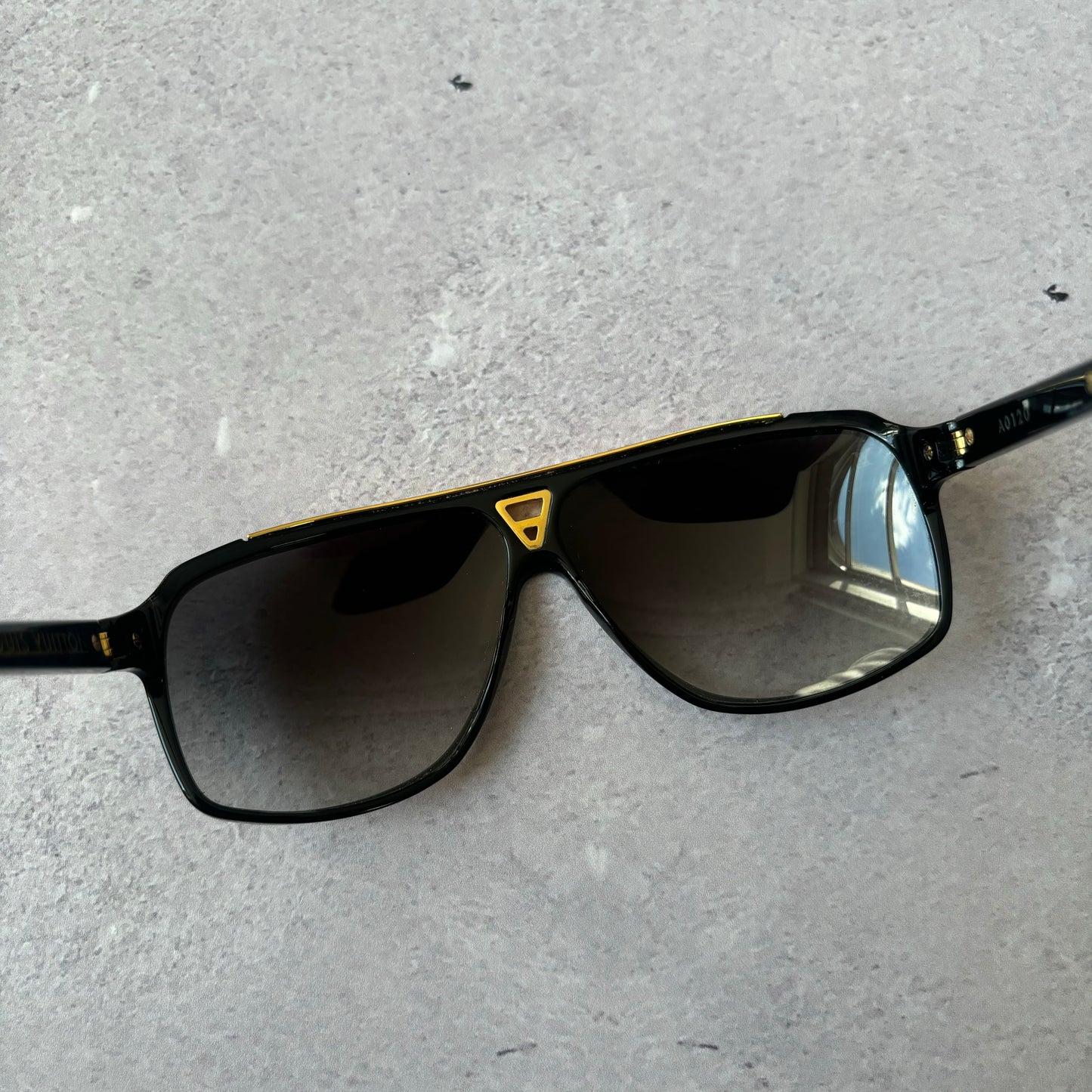Louis Vuitton Evidence Sunglasses