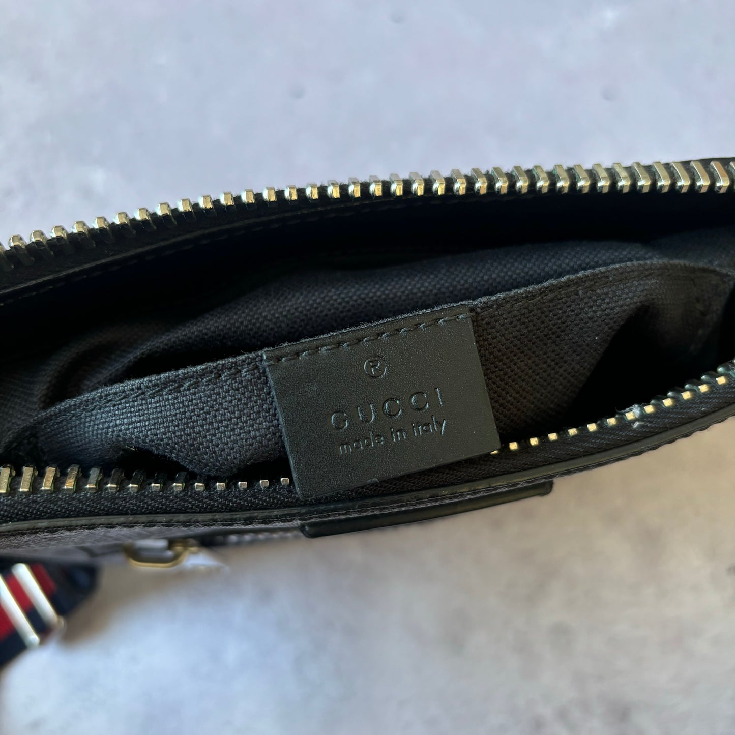 Gucci Messenger Bag