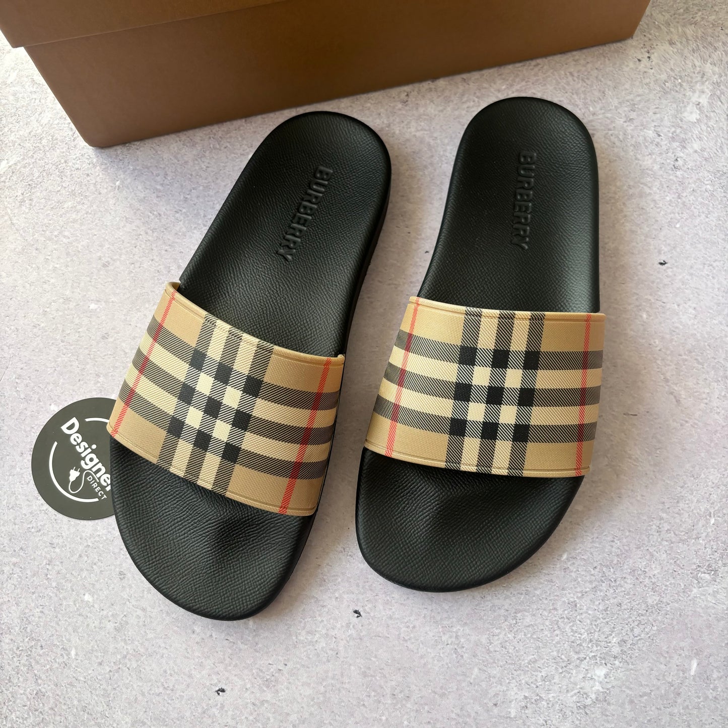 Burberry Sliders - UK 6