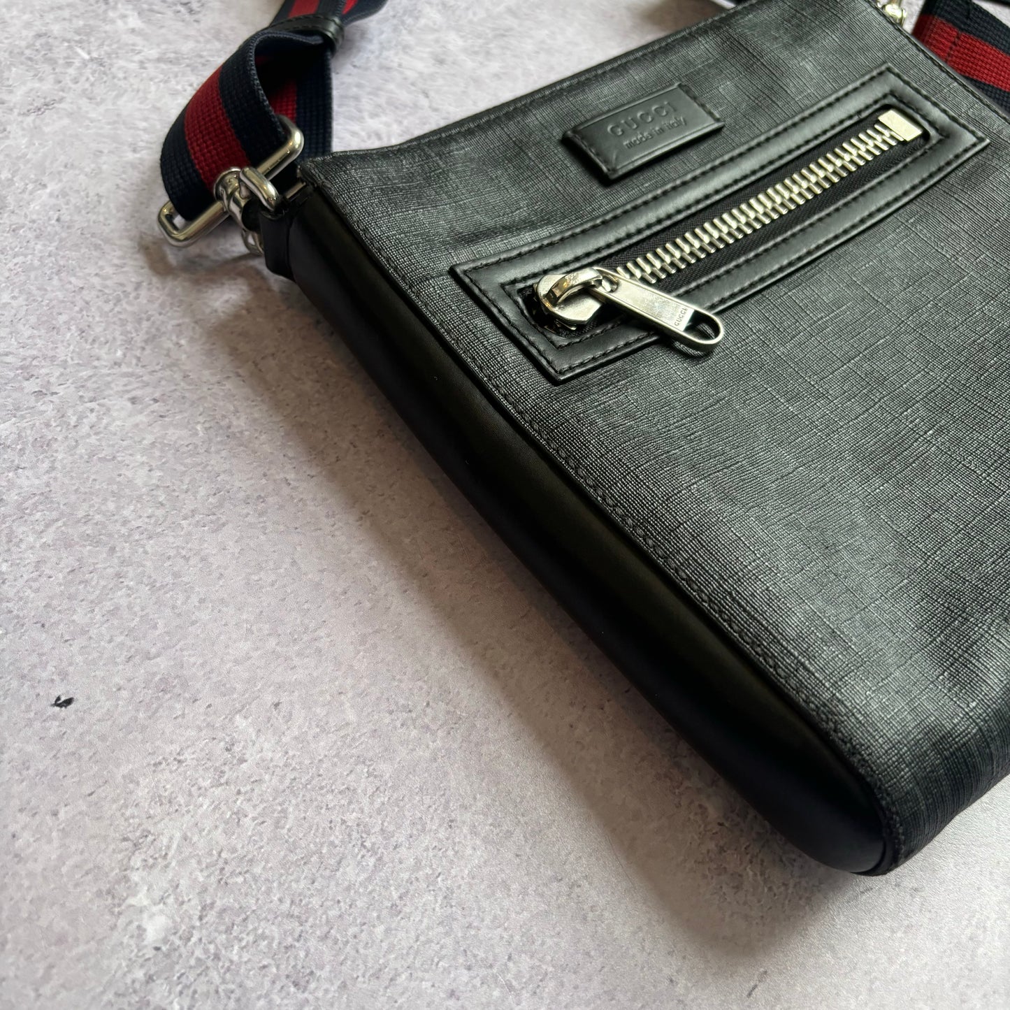 Gucci Messenger Bag
