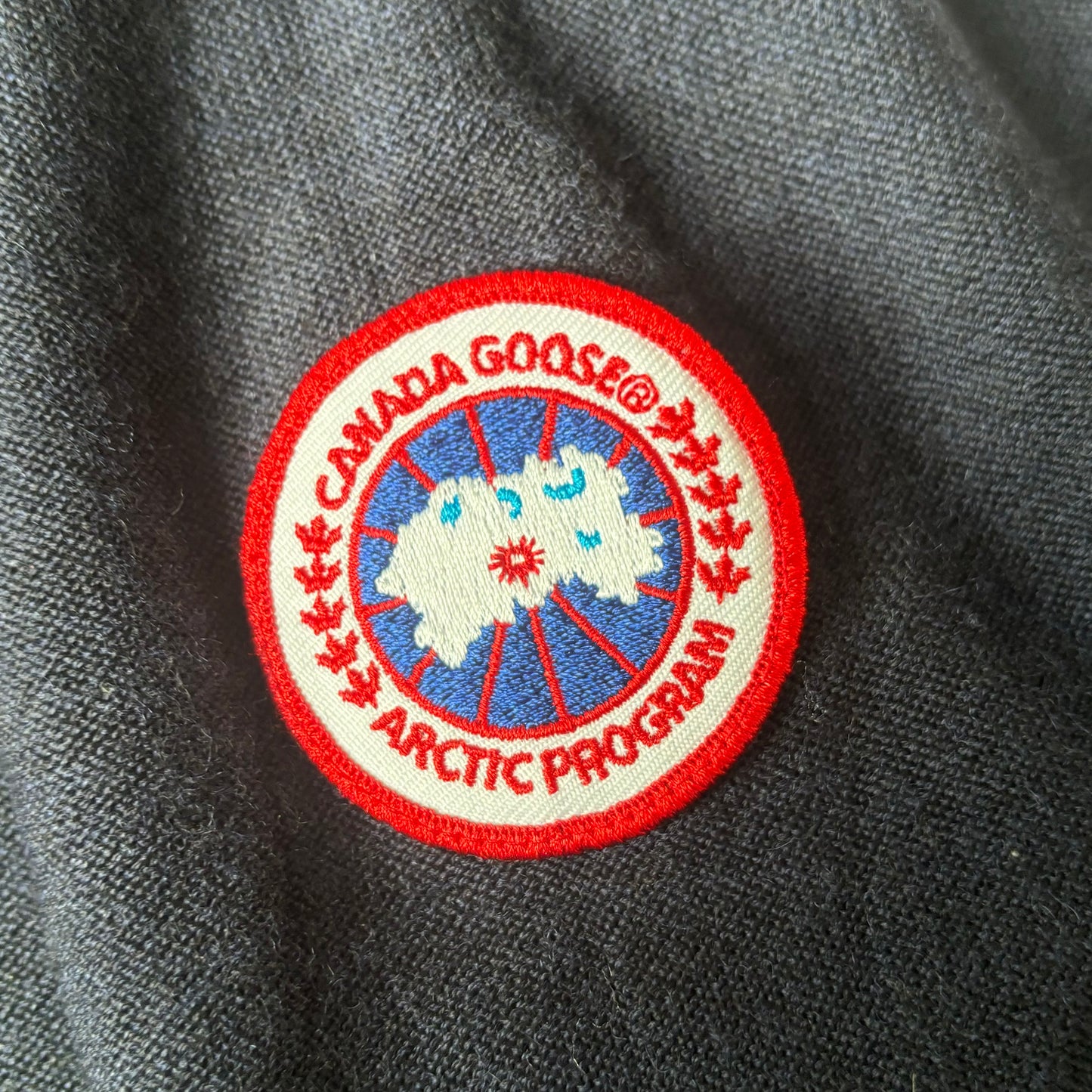 Canada Goose Jumper - Medium