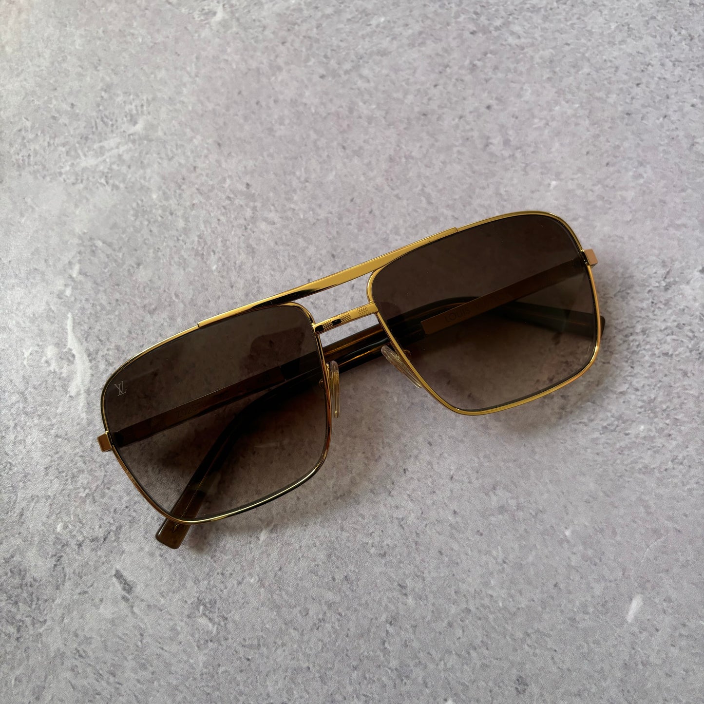 Louis Vuitton Attitude Sunglasses - Gold