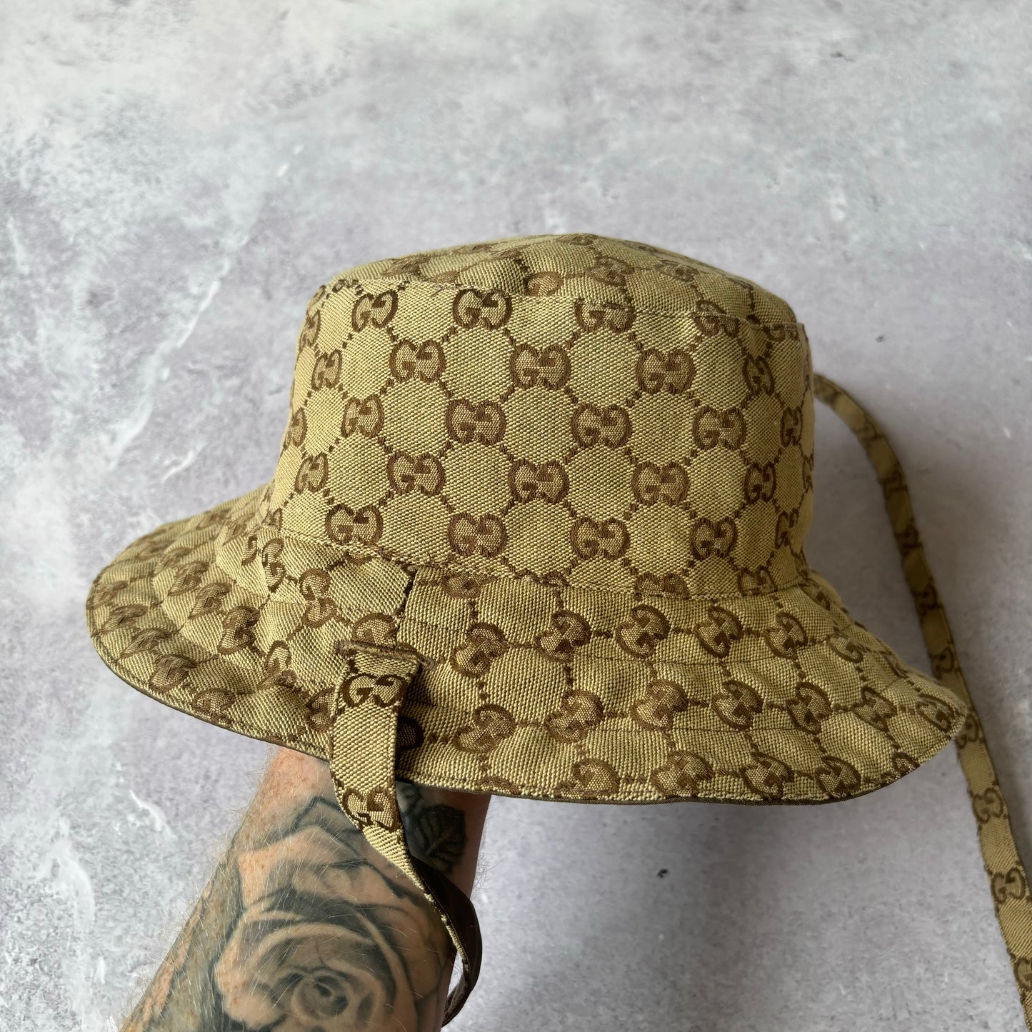 Gucci Bucket Hat (Reversible)