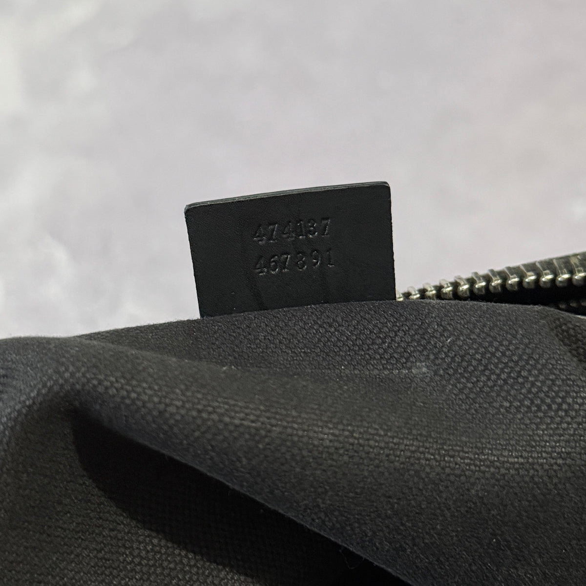 Gucci Messenger Bag