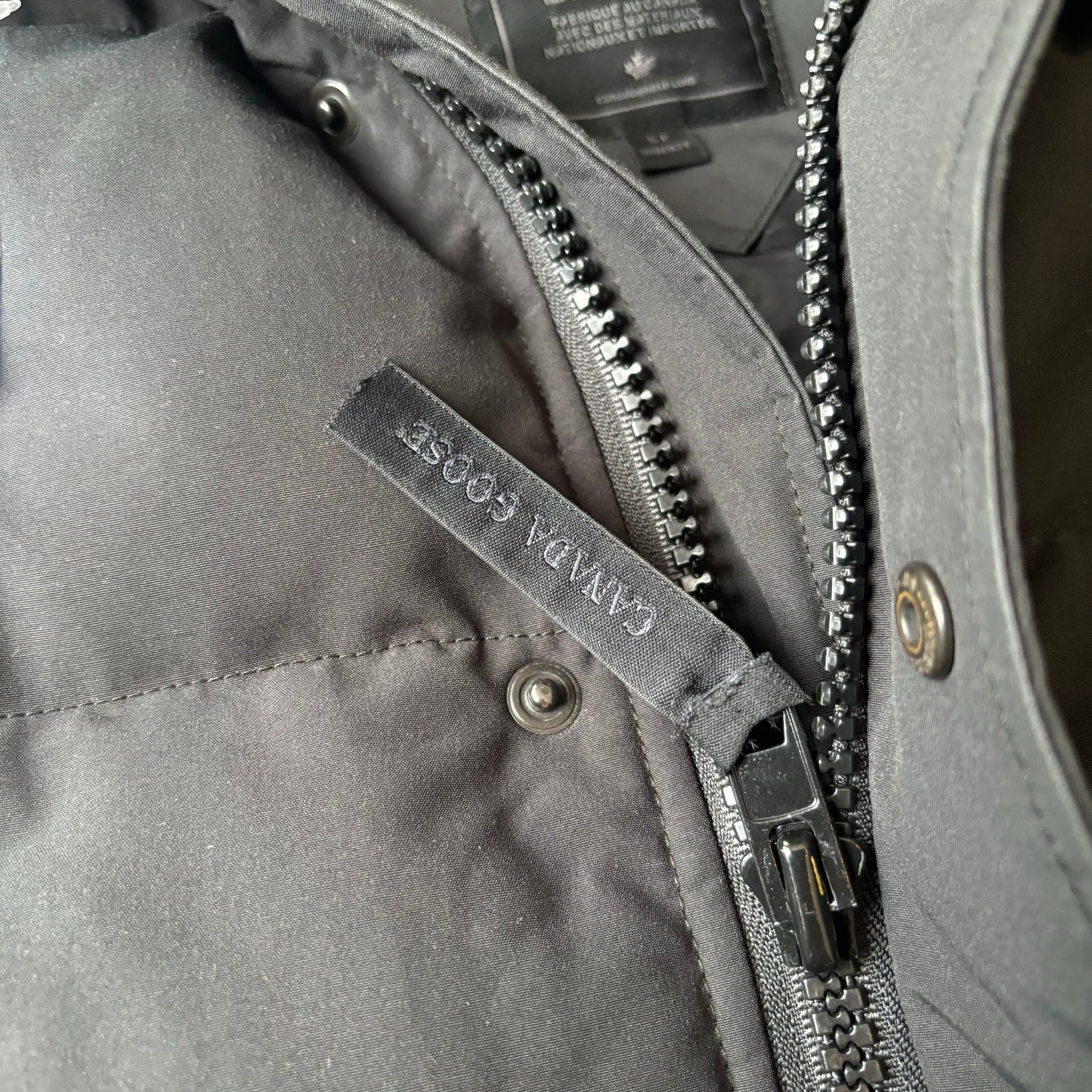 Canada Goose Wyndham Parka Jacket - Small