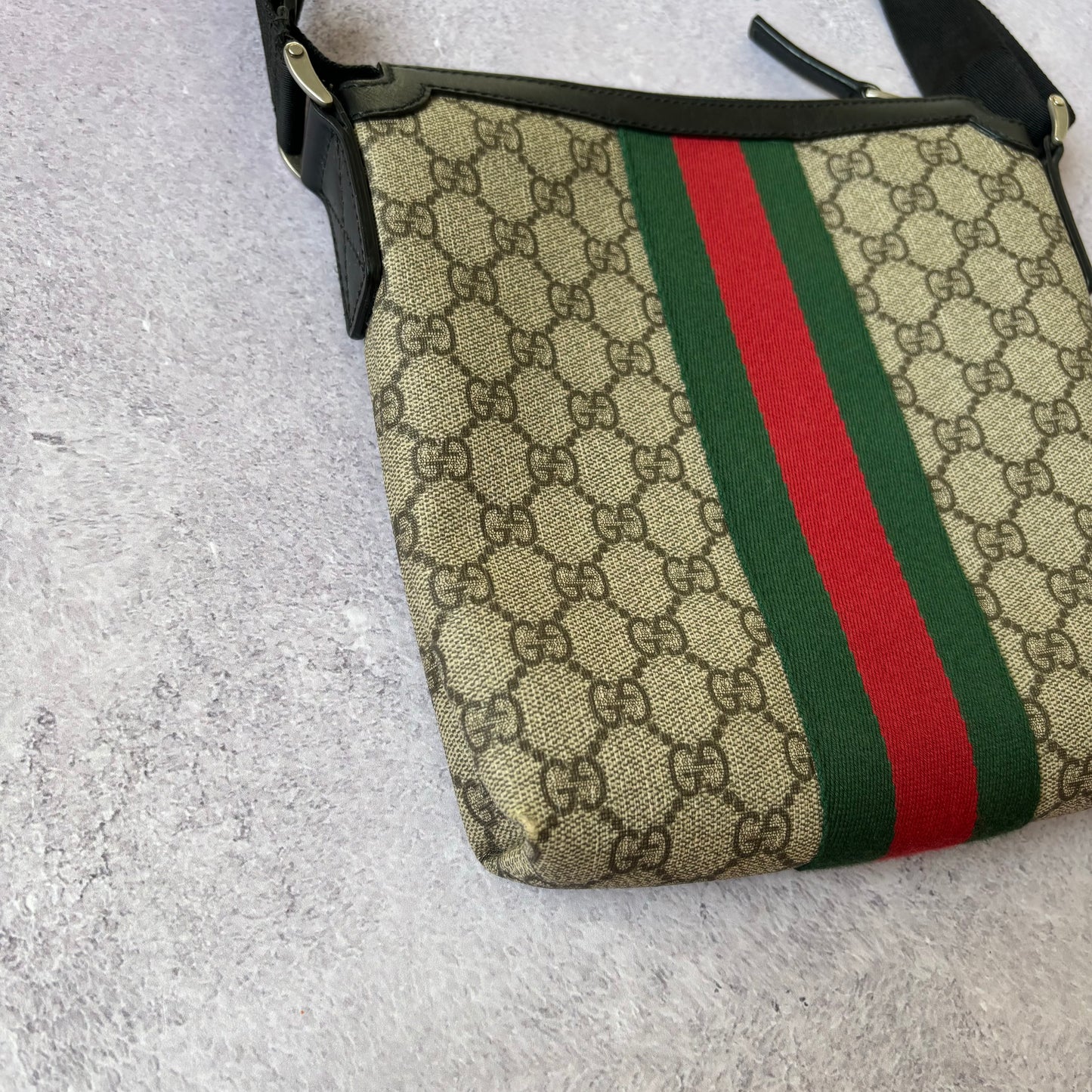 Gucci Messenger Bag