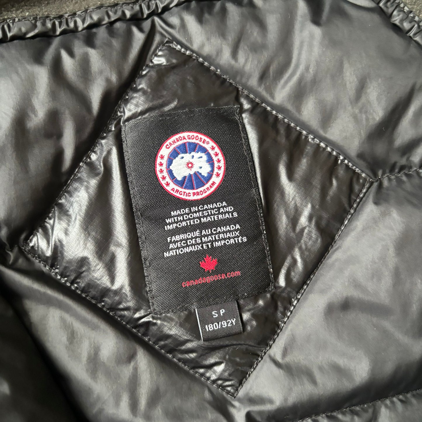 Canada Goose Hybridge Jacket - Small