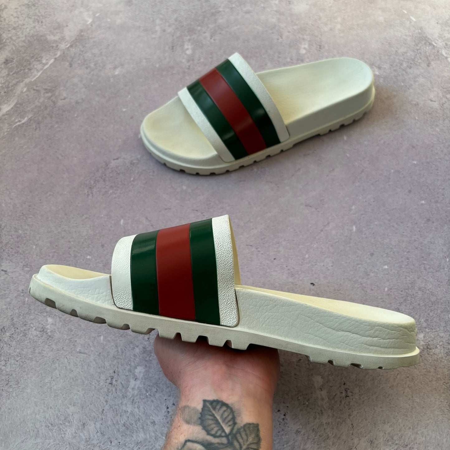 Gucci Web Sliders - UK 11