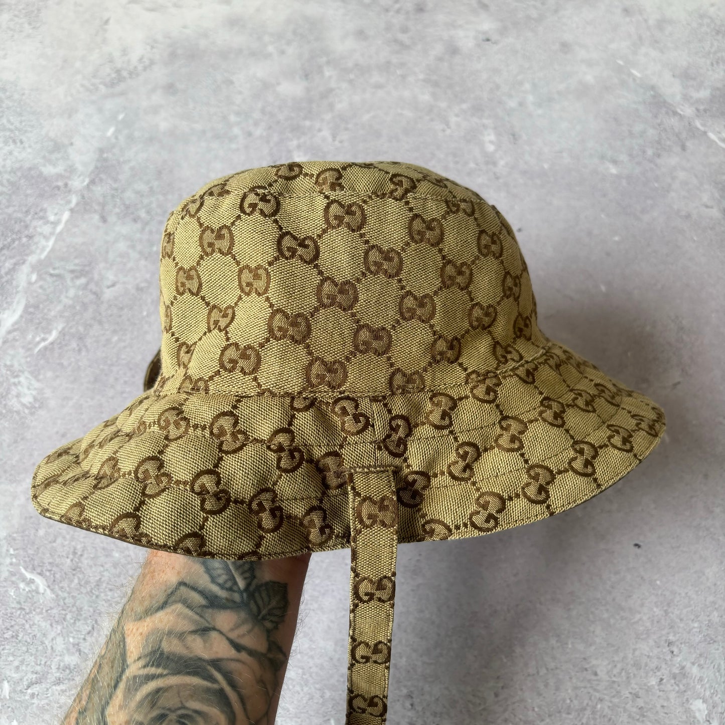 Gucci Bucket Hat (Reversible)
