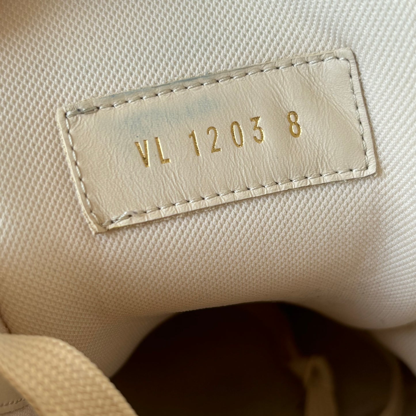 Louis Vuitton Trainers - Fits UK 9