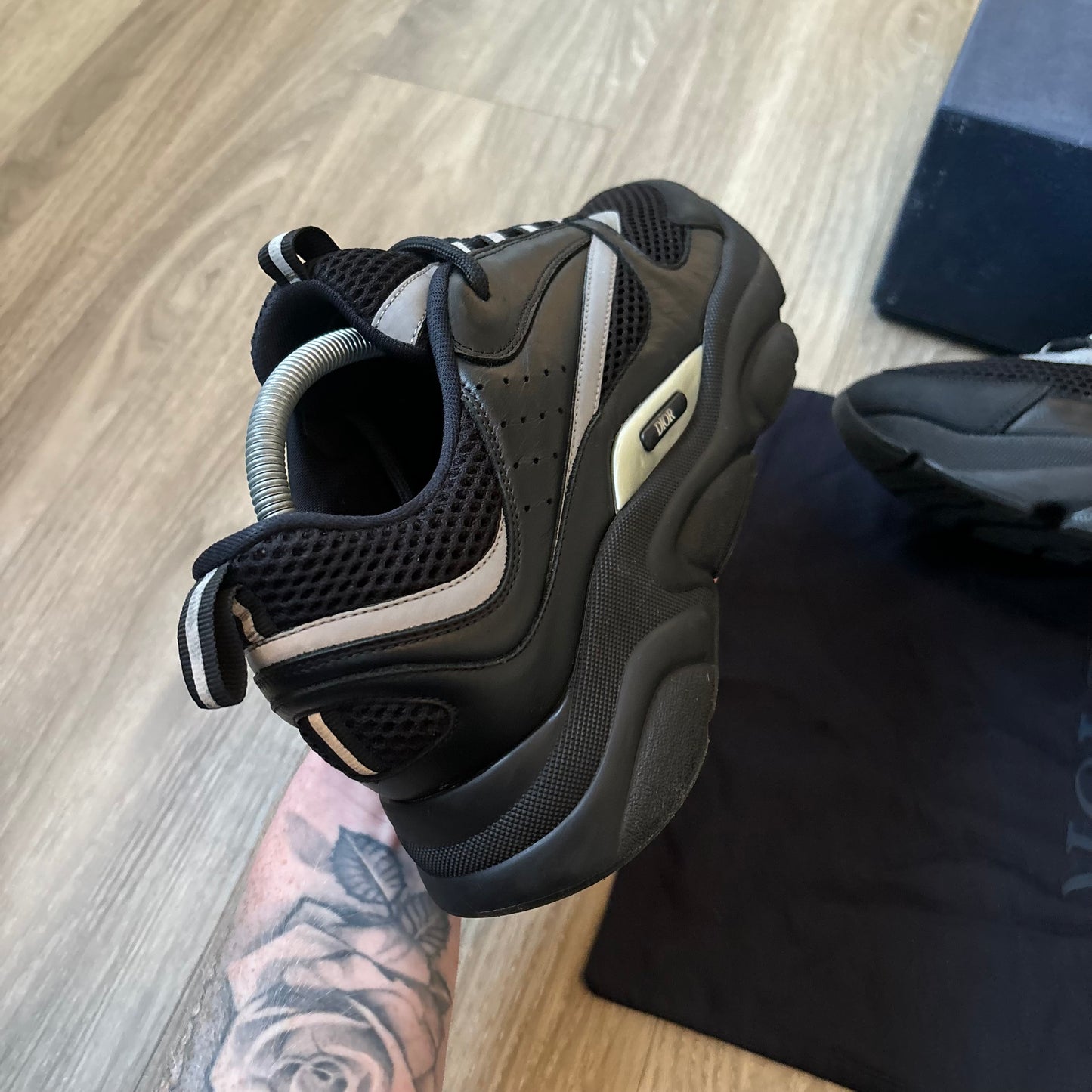 Dior B22 Trainers UK 9.5