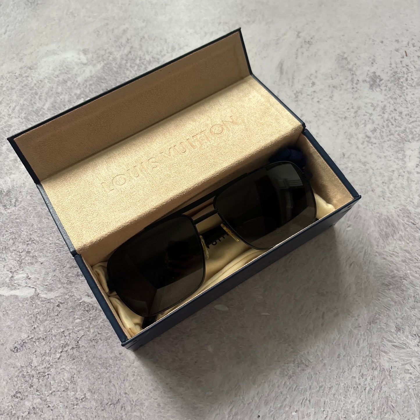 Louis Vuitton Attitude Sunglasses