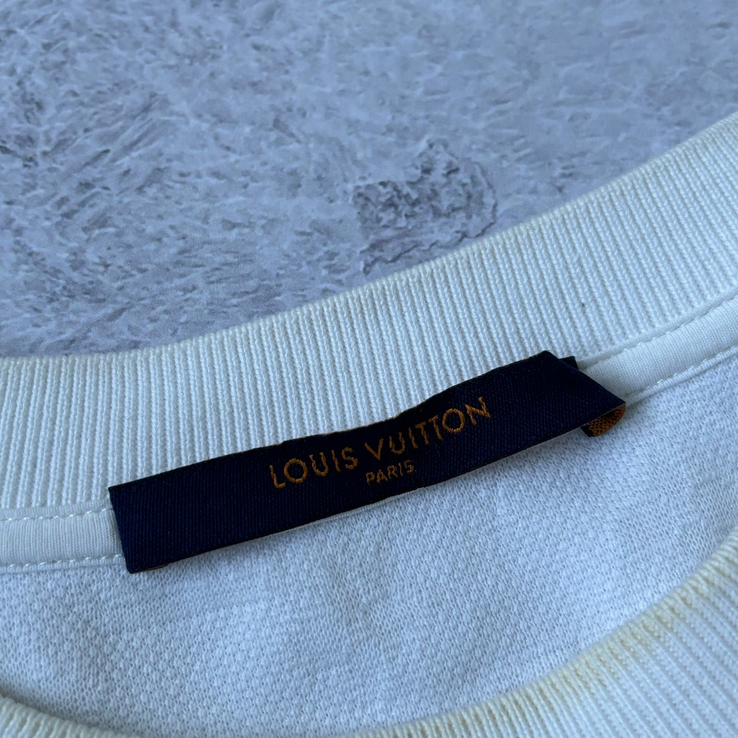 Louis Vuitton Monogram T-Shirt - Small