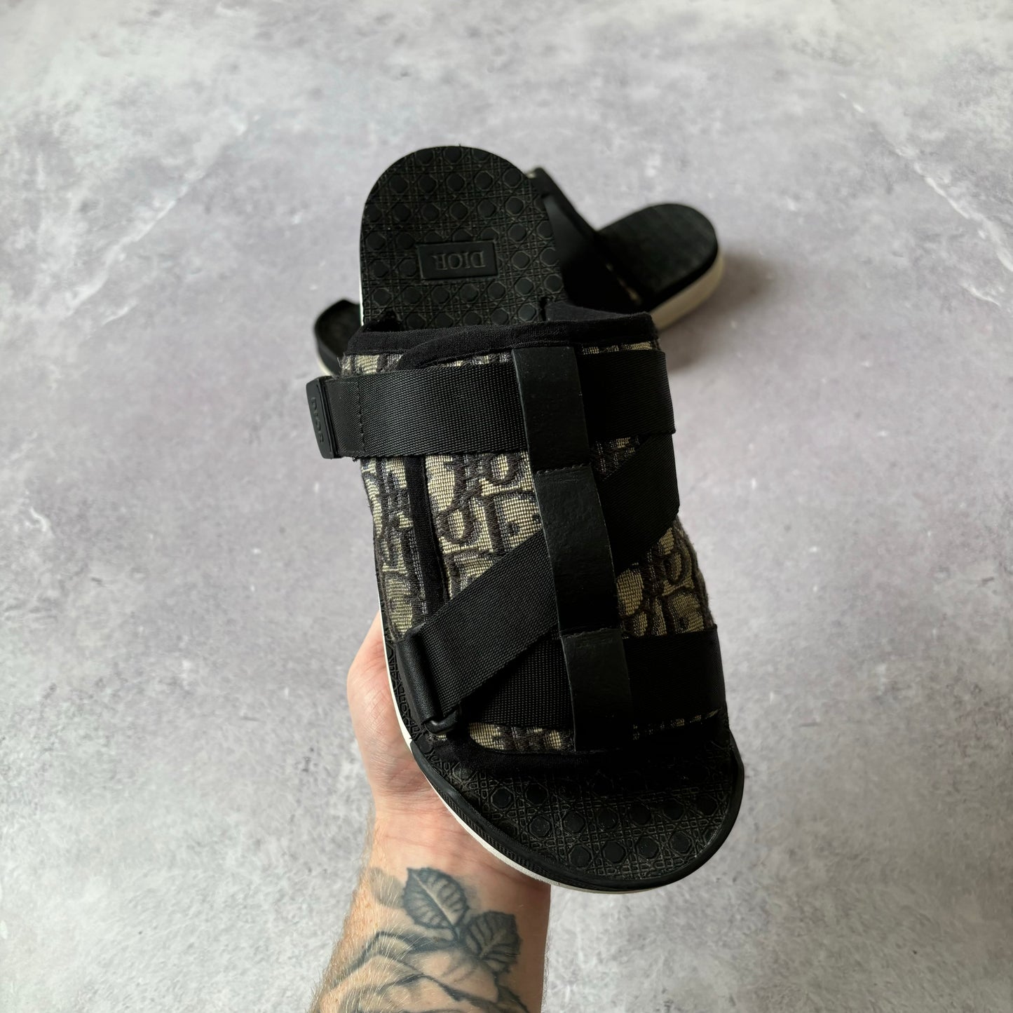 Dior Alpha Sliders - UK 7