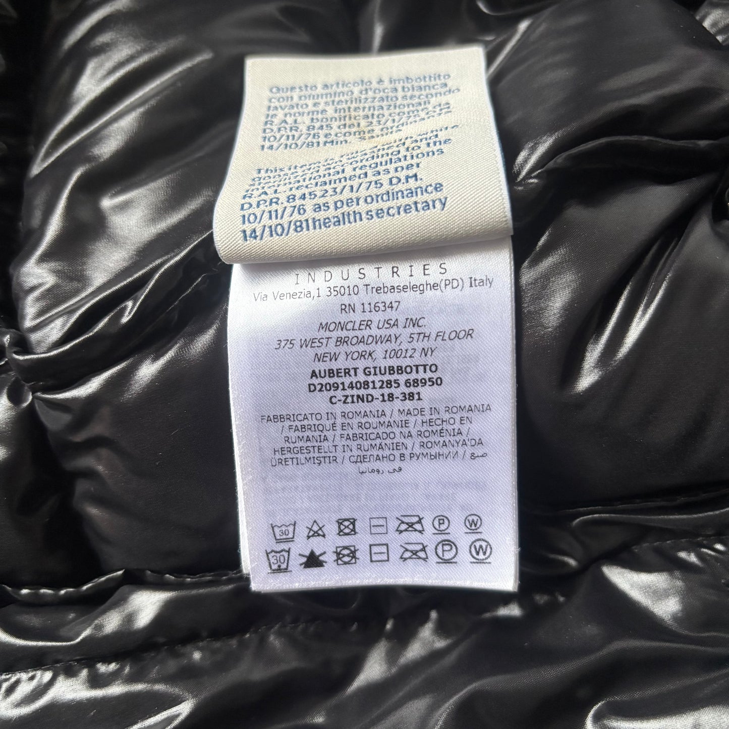 Moncler Aubert Puffer Jacket - Size 3