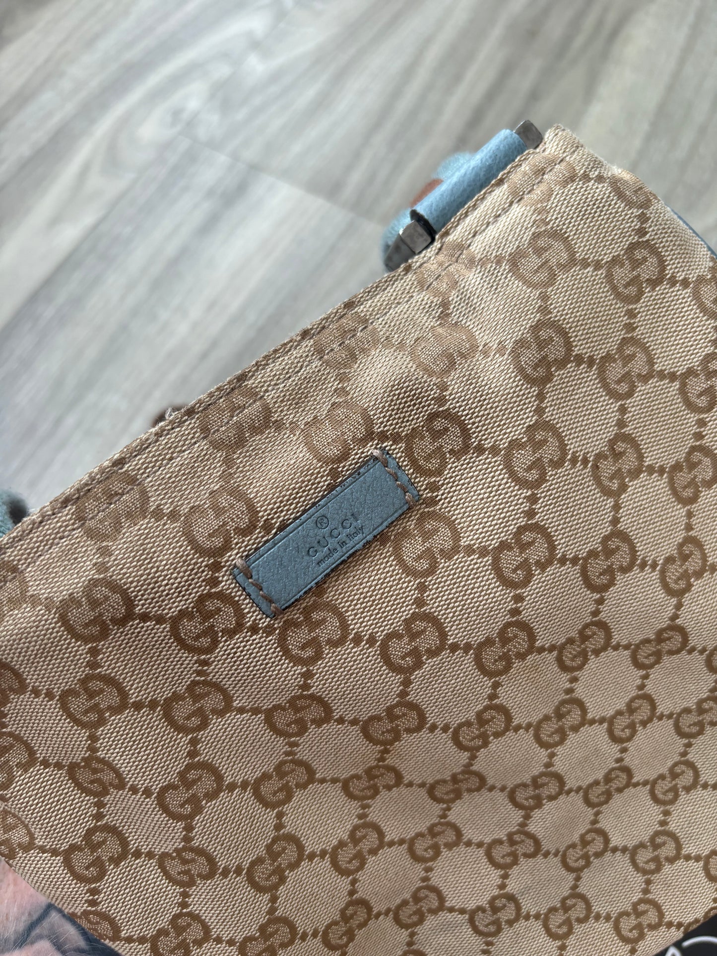 Gucci Messenger Bag