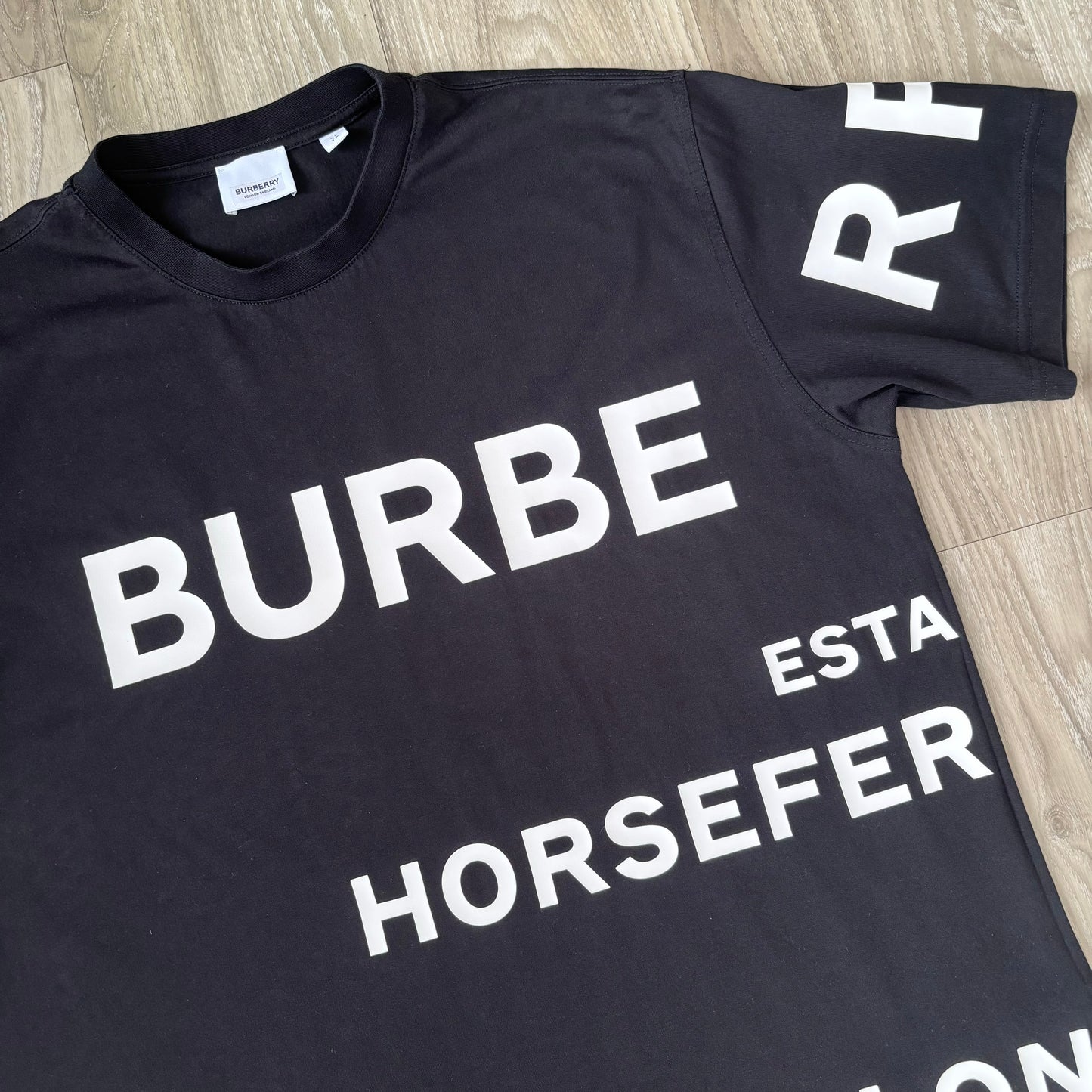 Burberry T-Shirt