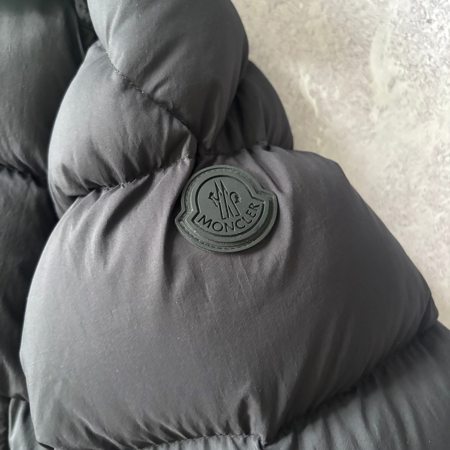 Moncler Wilms Puffer Jacket - Size 3