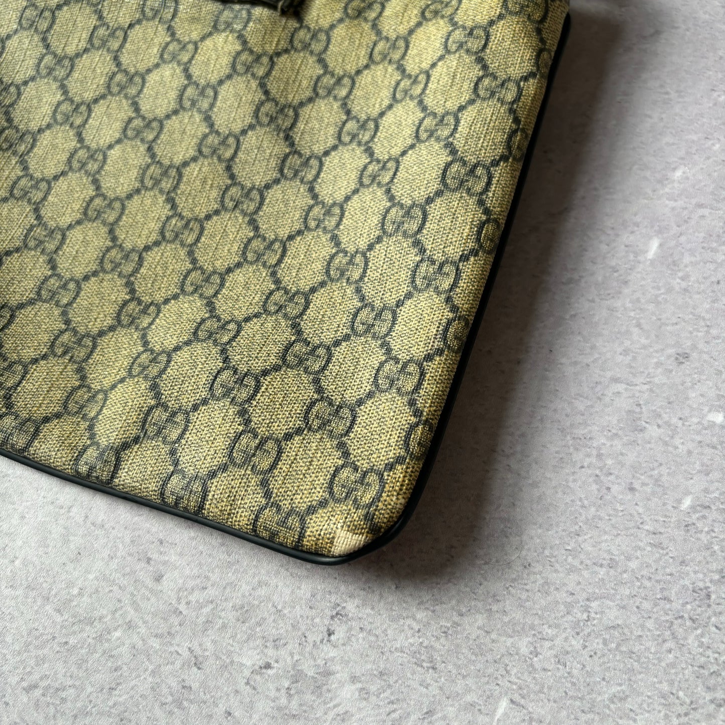 Gucci Messenger Bag